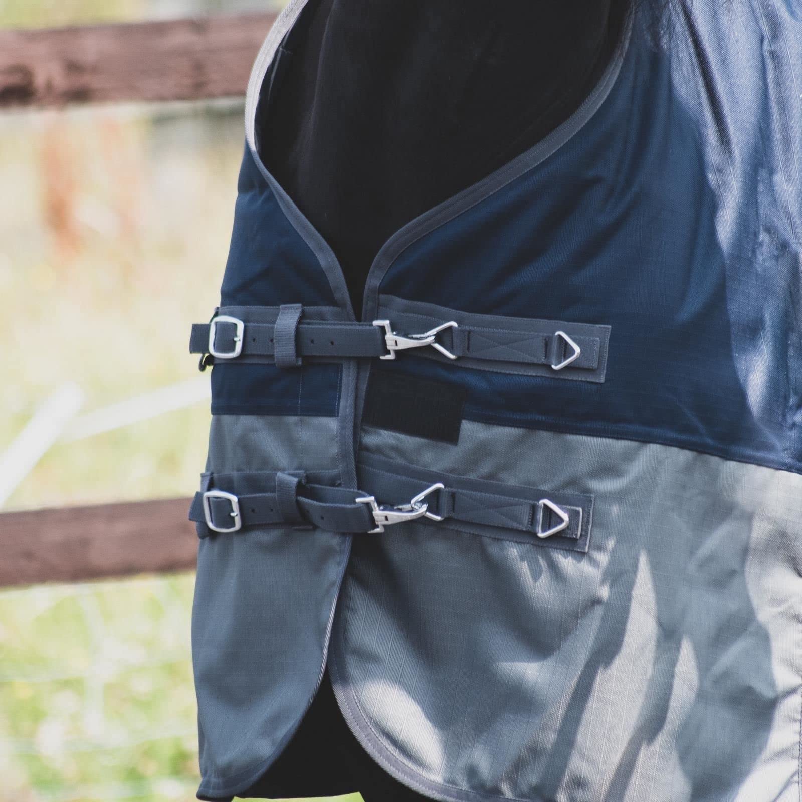 Equitack 1200D Winterdecke Pferdedecke, 145cm | 100g Regular Regendecke Pferd mit Fleece | wasserdichte Outdoordecke Pferd | Navy/Grau