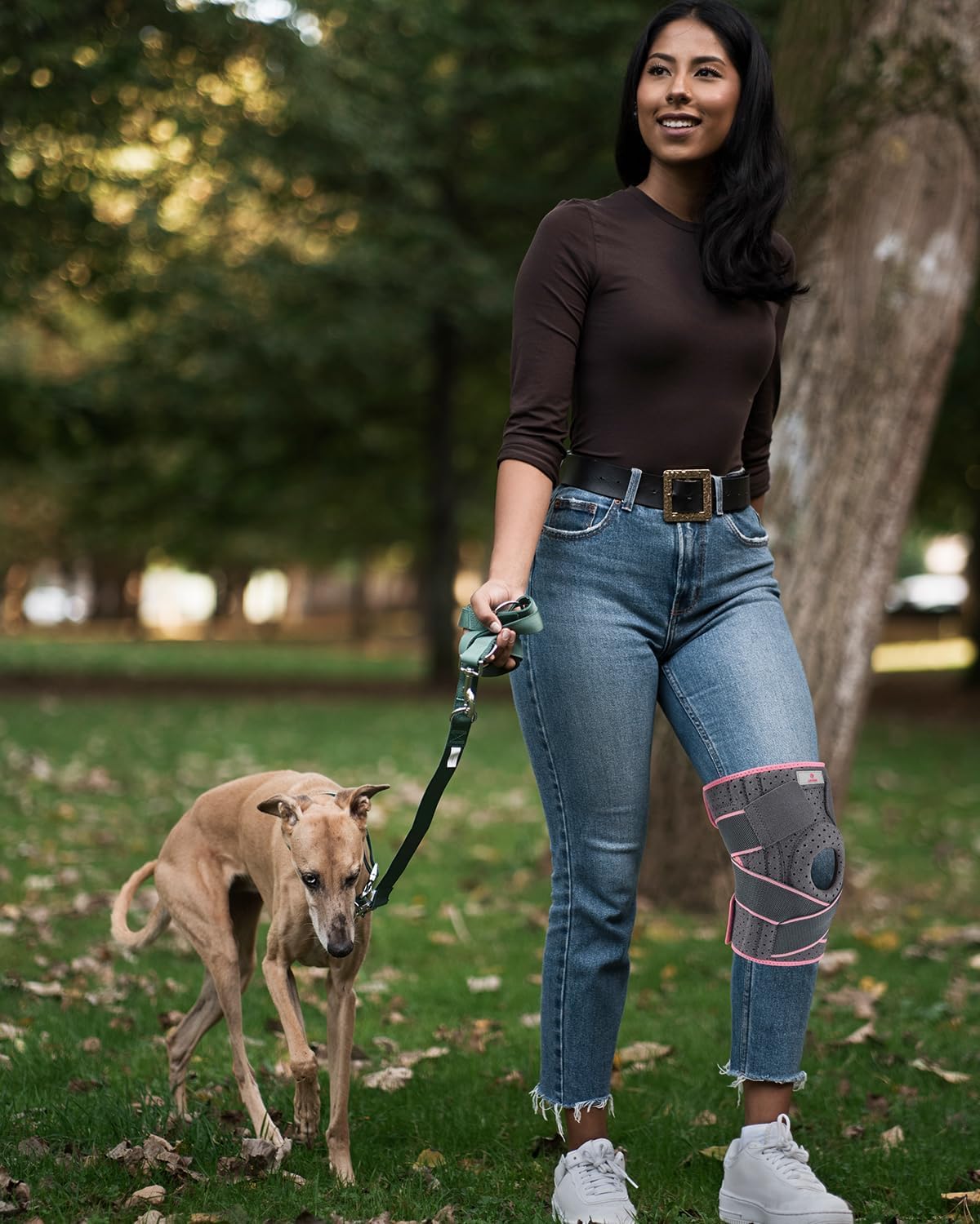 ABYON Ginocchiera Ortopedica, Regolabile Tutore Ginocchio con Stabilizzatori Laterali Rotulea Supporto Sportiva per Uomo e Donne Legamenti Rotula Menisco Artrite (L/XL)
