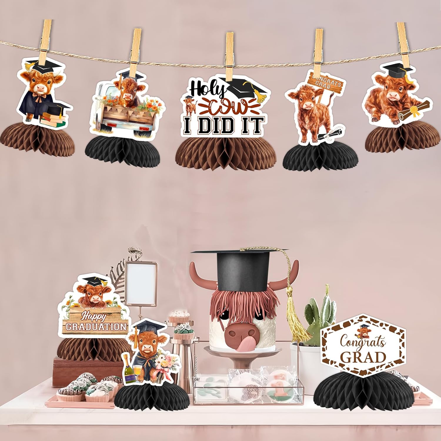 Funmemoir Highland Cow Graduation Decoration 2026-8PCS Highland Cow Honeycomb Centerpieces, Holly Cow I Did It Farm Animal Cattle Class of 2026 Congrats Grad Graduation Party Decorations