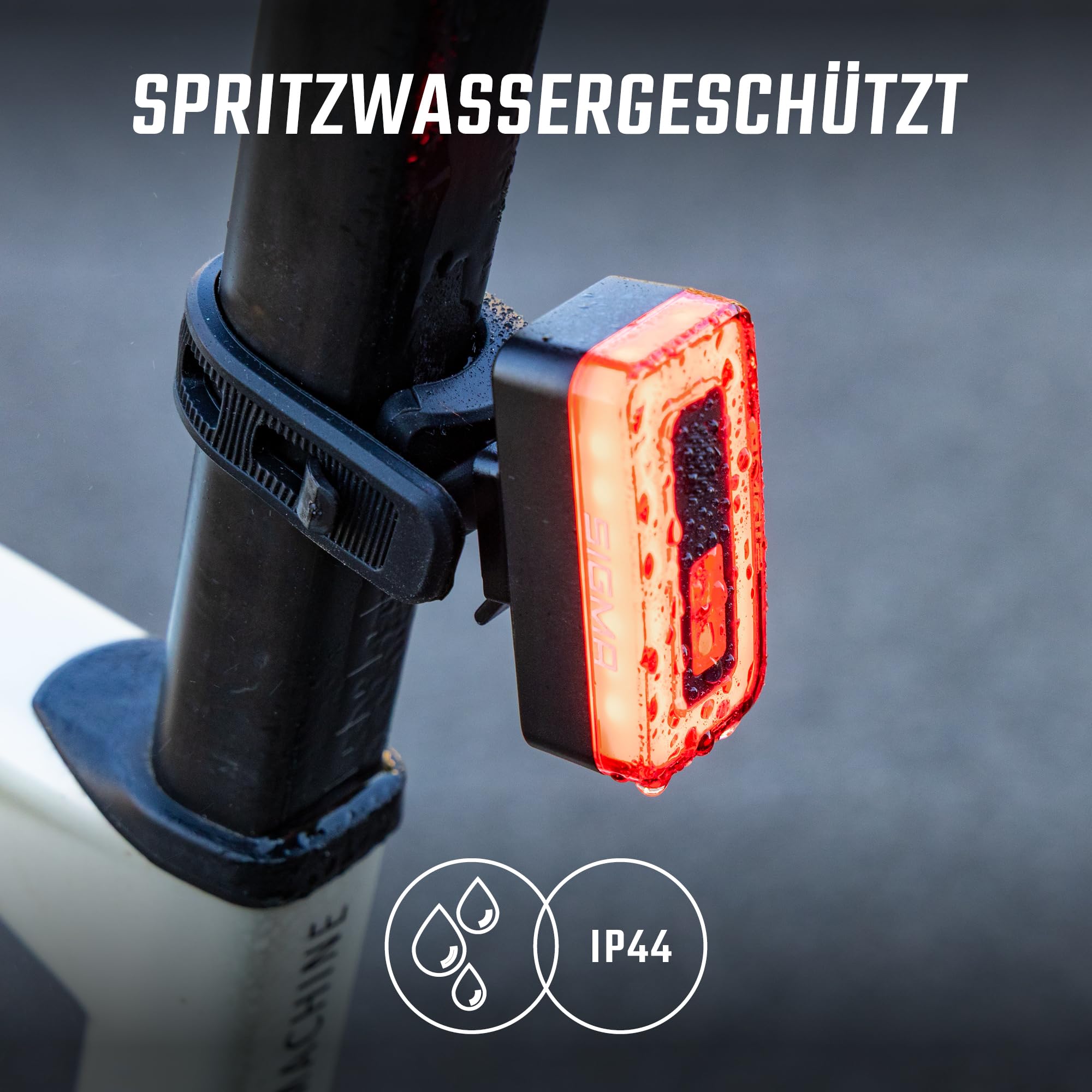 SIGMA HIRO 70 | StVZO zugelassenes COB-Fahrradrücklicht inkl. Bremslicht & Notfall-Bremslicht | USB-C Ladefunktion | 500 m Sichtweite | werkzeugfreie Montage