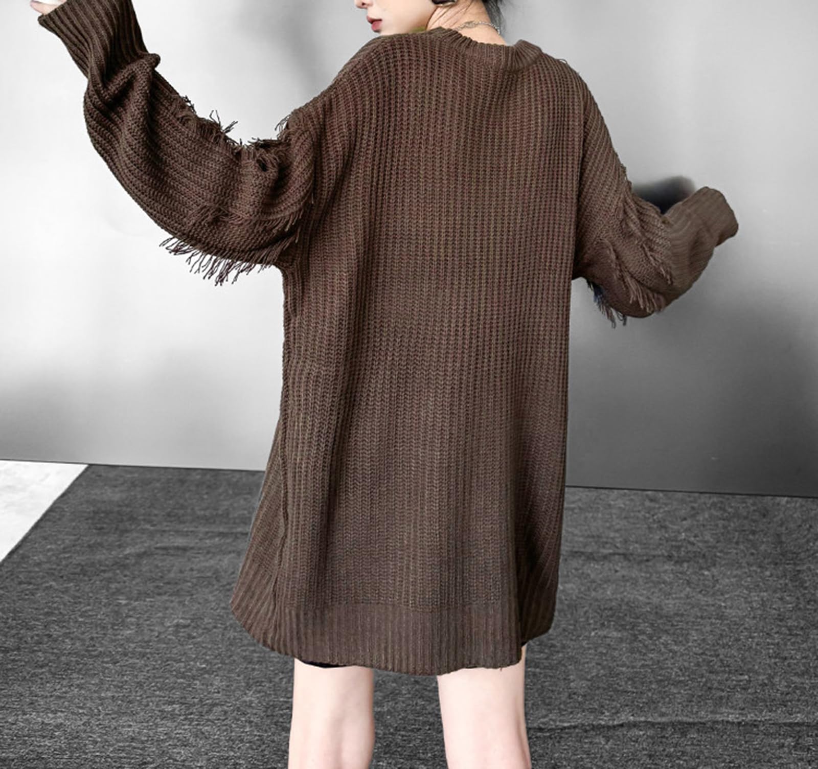 Damski Luźny Sweter Oversize z Okrągłym Kołnierzem, Nadrukiem, Postrzępionymi Krawędziami i Frędzlami, Sweter Casualowy