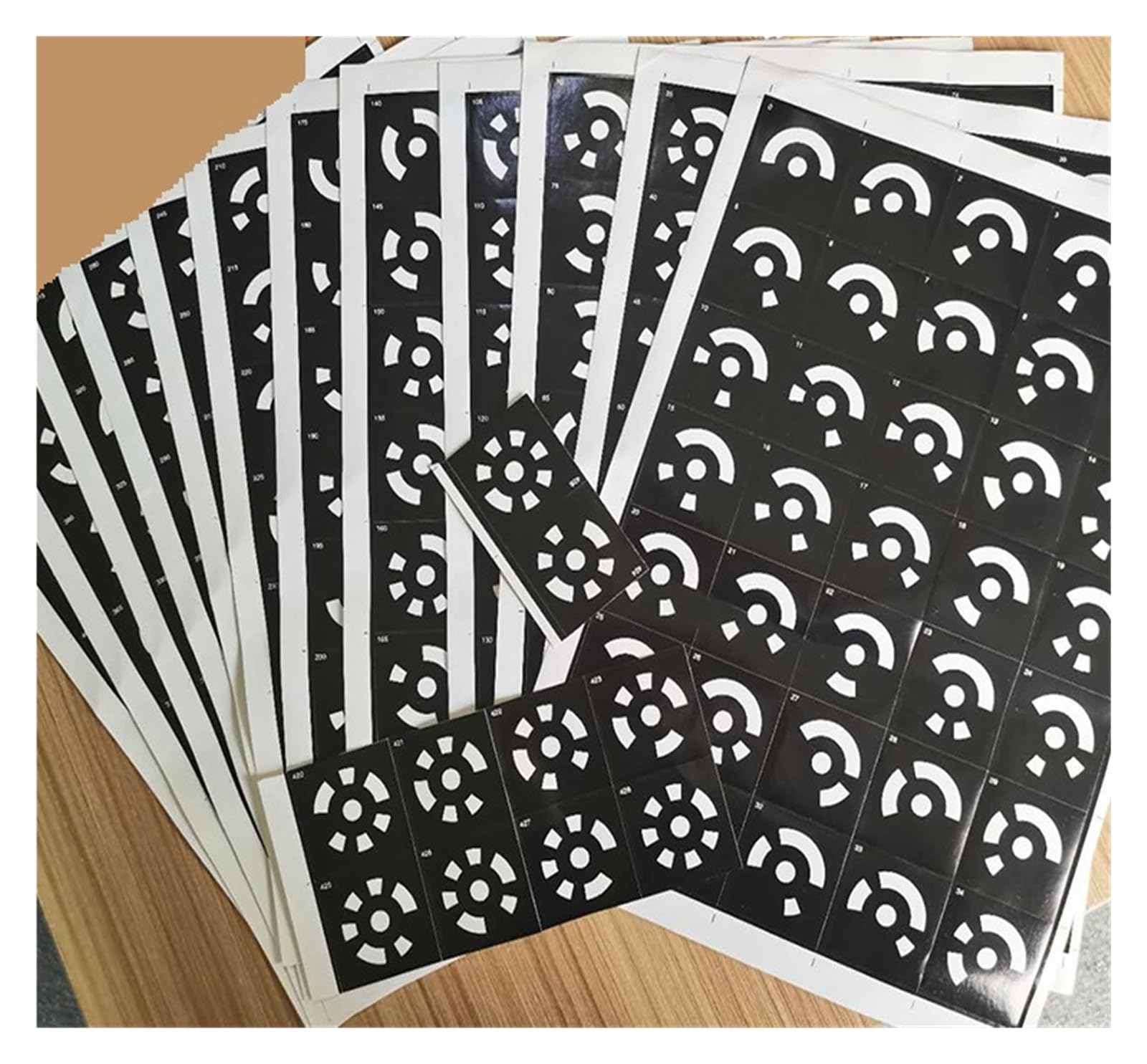 429 Codici (0-428) Punti di codice di scansione for fotogrammetria 3D Superficie liscia e non riflettente Scanner 3D facilmente compatibile Scansione ad alta precisione