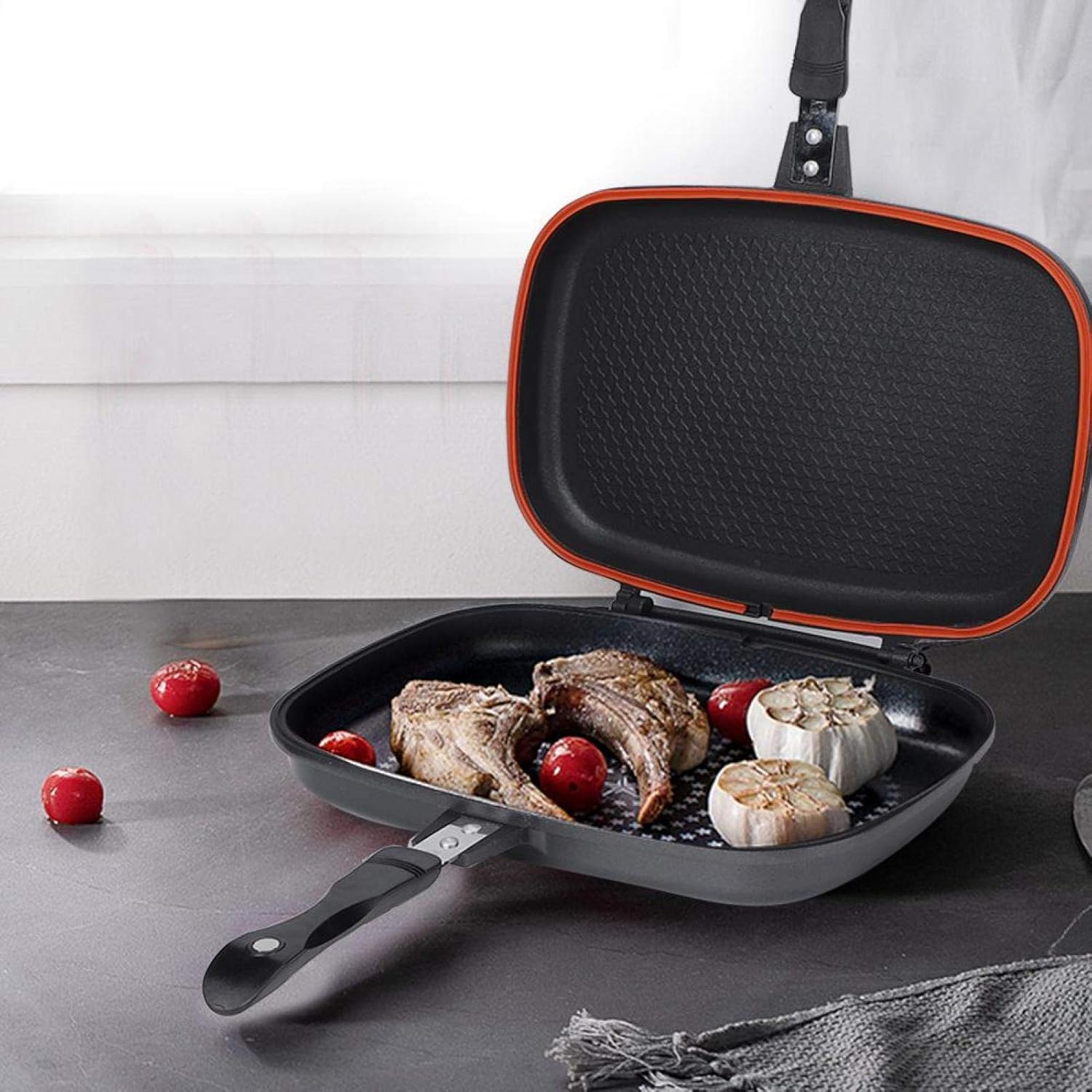 Double Sided Frying Pan, Kitchen Portable Non Stick Baking Pancake Pan Omelette Anti-Scalding Handle Pan Omlette Square Pans Flip Pan Fit for Open Flame for Camping Sandwich Toaster Grill