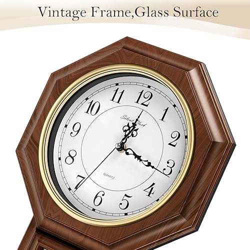 Miniatura 4 de HEOMU Relojes de pared de péndulo que funcionan con pilas, reloj regulador de plástico de aspecto de madera con péndulo, relojes de pared