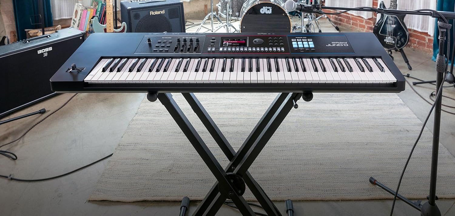 Roland JUNO-D7 Synthesizer Bundle with Adjustable Stand, Bench, Sustain Pedal, Cover, Austin Bazaar Instructional Video, and Polishing Cloth