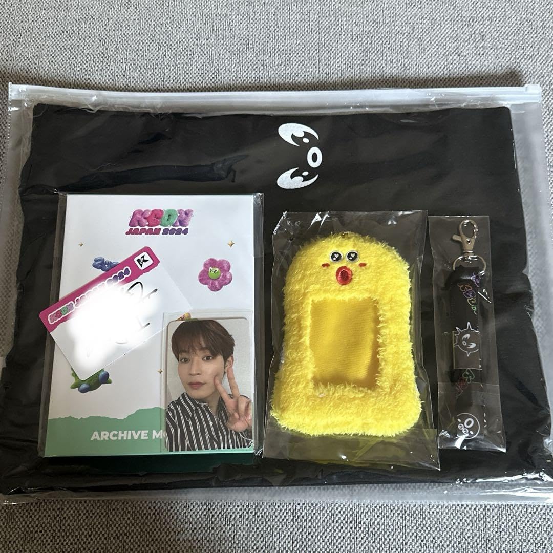 Amazon.co.jp: JO1 KCON JAPAN SIGNED OFFICIAL MD 與那城奨