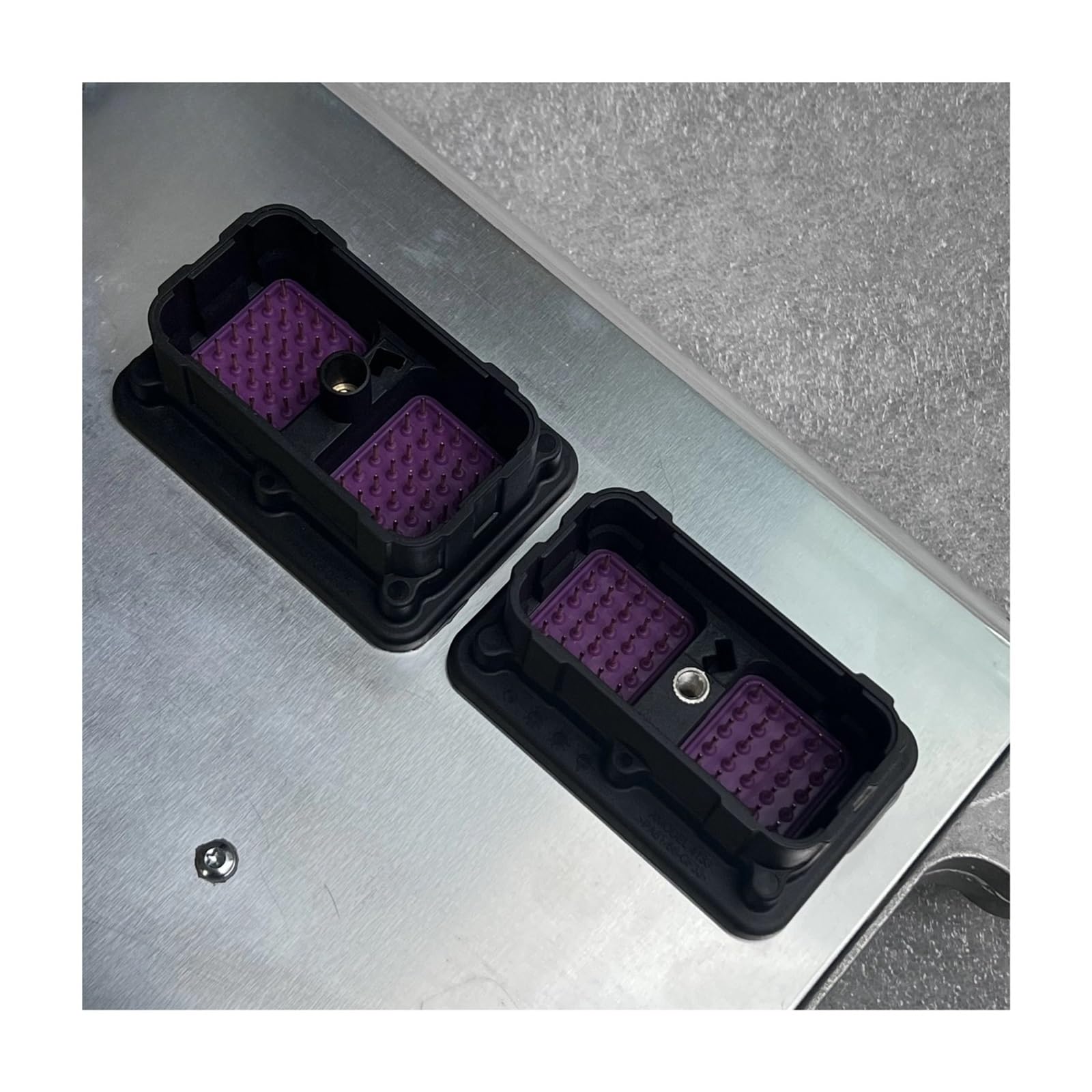 4963807 P4963807 Nuevo módulo de control electrónico ECM de placa de ordenador de motor Compatible con Cummins ISM QSM CM876