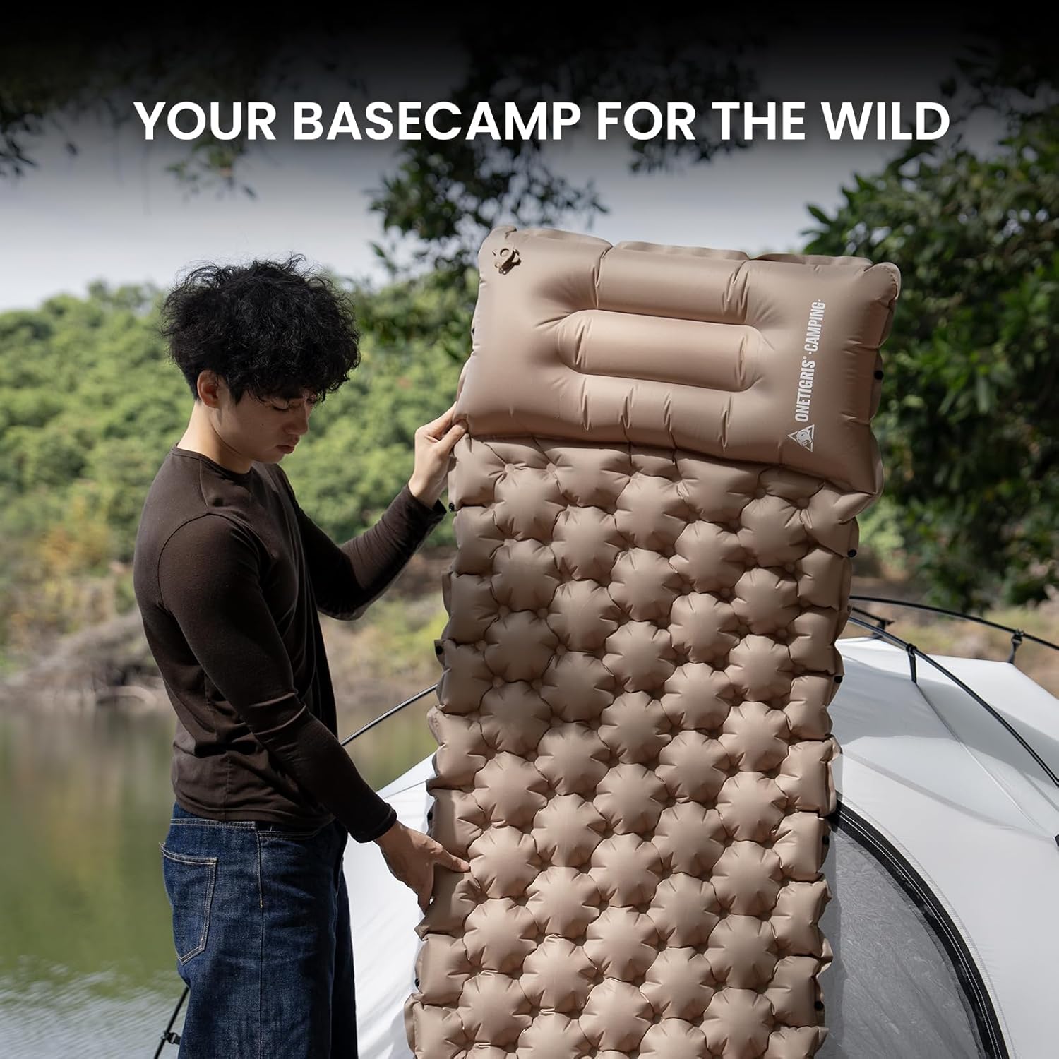 ONETIGRIS BLACKCRYSTAL Camping Sleeping Pad with Built-in Foot Pump, Inflatable Sleeping Pad with Built-in Pillow, Connectable Camping Air Mattress for Backpacking, Hiking,Tent Camping, Lightweight
