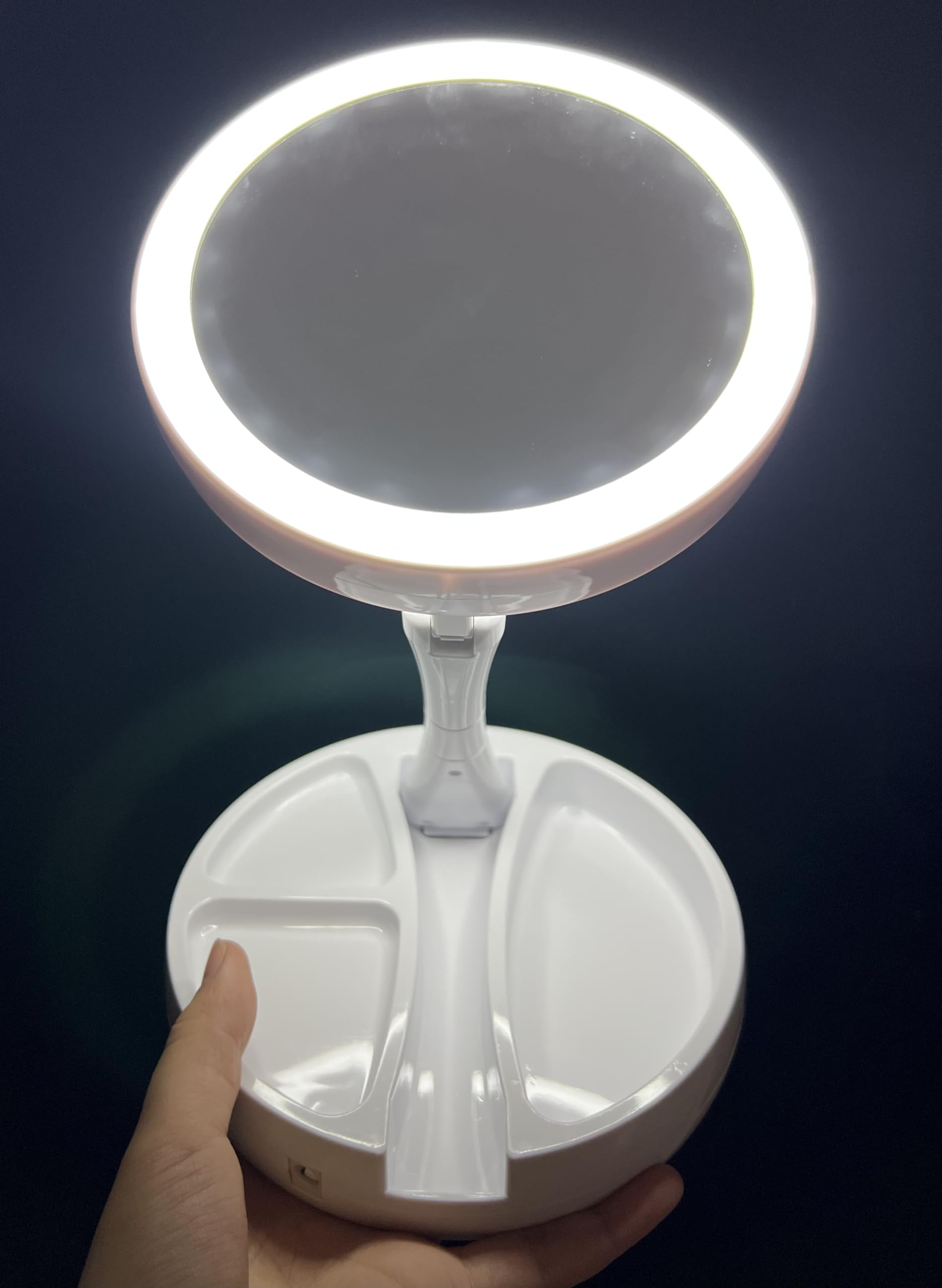 Specchio cosmetico da scrivania da 15,2 cm, con ingrandimento 10X/1X, con illuminazione a LED, con pulsante di controllo, specchio pieghevole, facile da trasportare, ricaricabile tramite