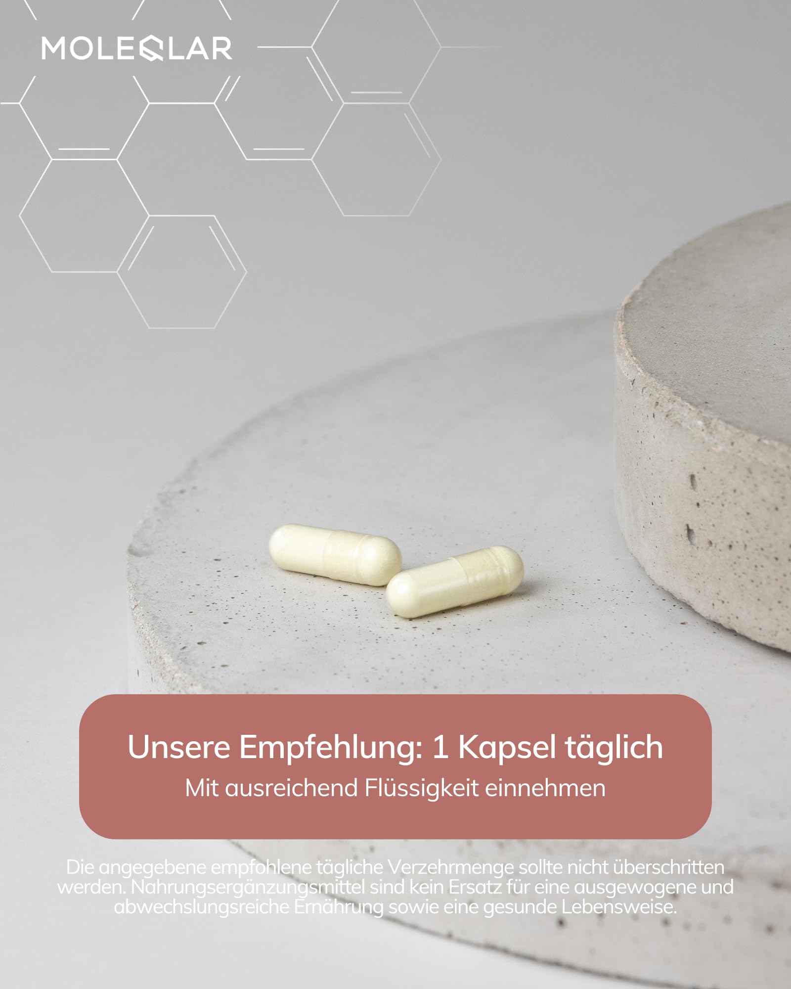 MoleQlar Resveratrol Kapseln 60 Stück - Nahrungsergänzungsmittel aus innovativer Hefefermentation - 500mg Resveratrol pro Kapsel - über 98% Reinheit - Veri-te Markenrohstoff