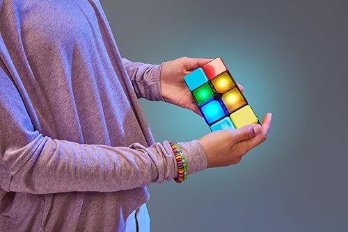 Miniatura 2 de Flipslide Juego – Juego electrónico de mano | Adictivo juego de rompecabezas multijugador de habilidad | Gira, desliza y combina colores para