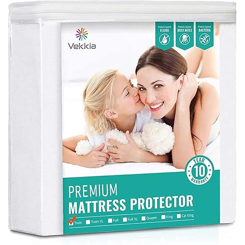 Vekkia Twin Size Premium Breathable Waterproof Mattress Protector - Machine Washable
