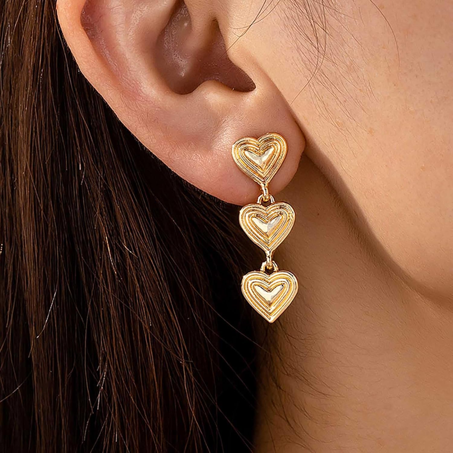Vintage Metal Heart Dangle Drop Earrings Gold Triple Heart Dangle Earrings Metal Heart Earrings Long Heart Shaped Earrings Triple Heart Love Earrings Jewelry for Women - Image 2