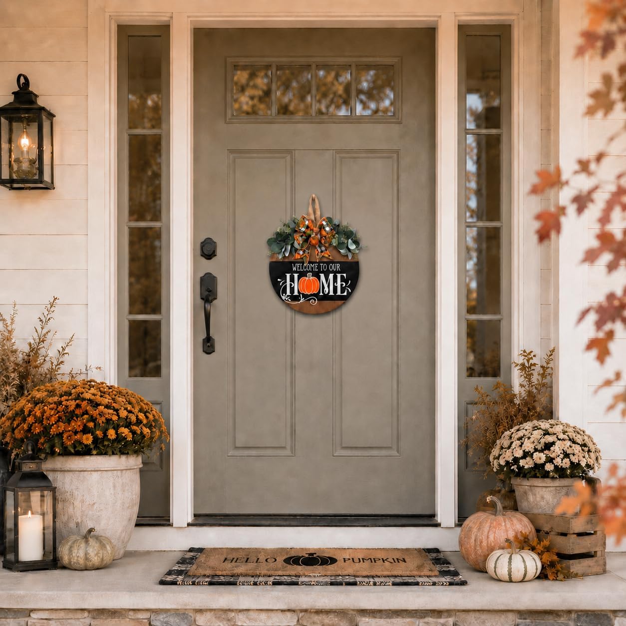 Fall Door Sign for Front Door, Round Wooden Fall Door Hanger with Pumpkin Wreath Decor, Welcome to Our Home Autumn Porch Sign, Thanksgiving Harvest Decorations for Home Porch Wall Outdoor