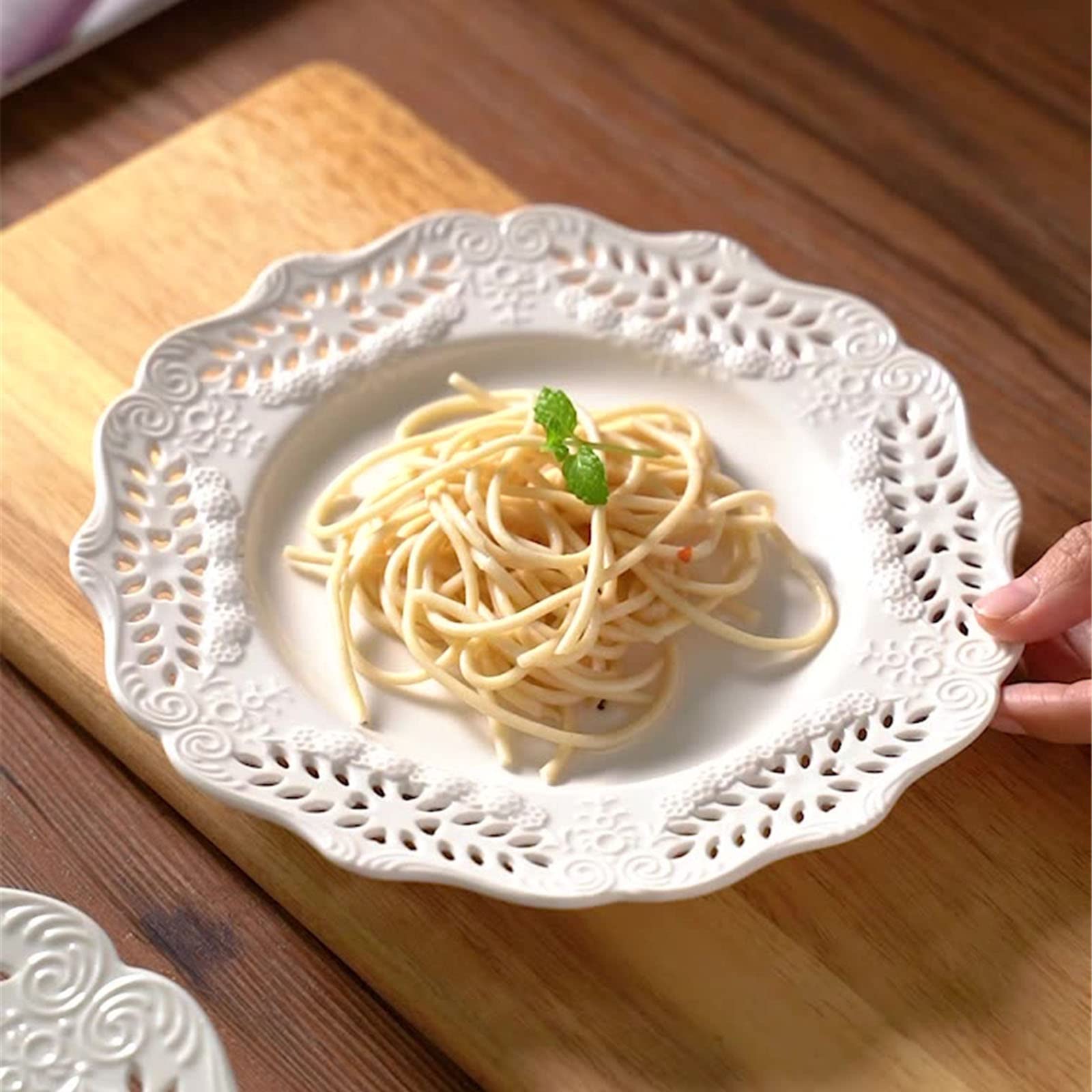 Amazon | 陶器の丸皿 ホワイト、ディナープレートデザートプレート