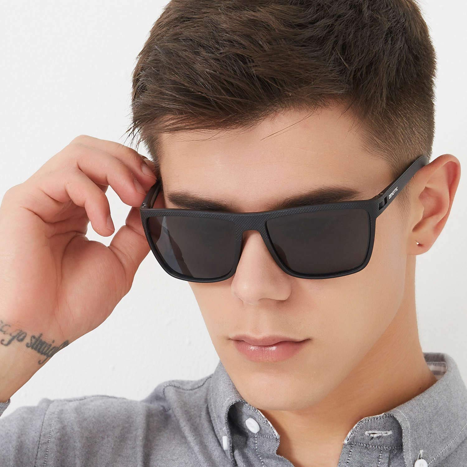 ZENOTTIC Gafas de sol polarizadas hombres luz TR90 marco UV400 protección cuadrado gafas de sol