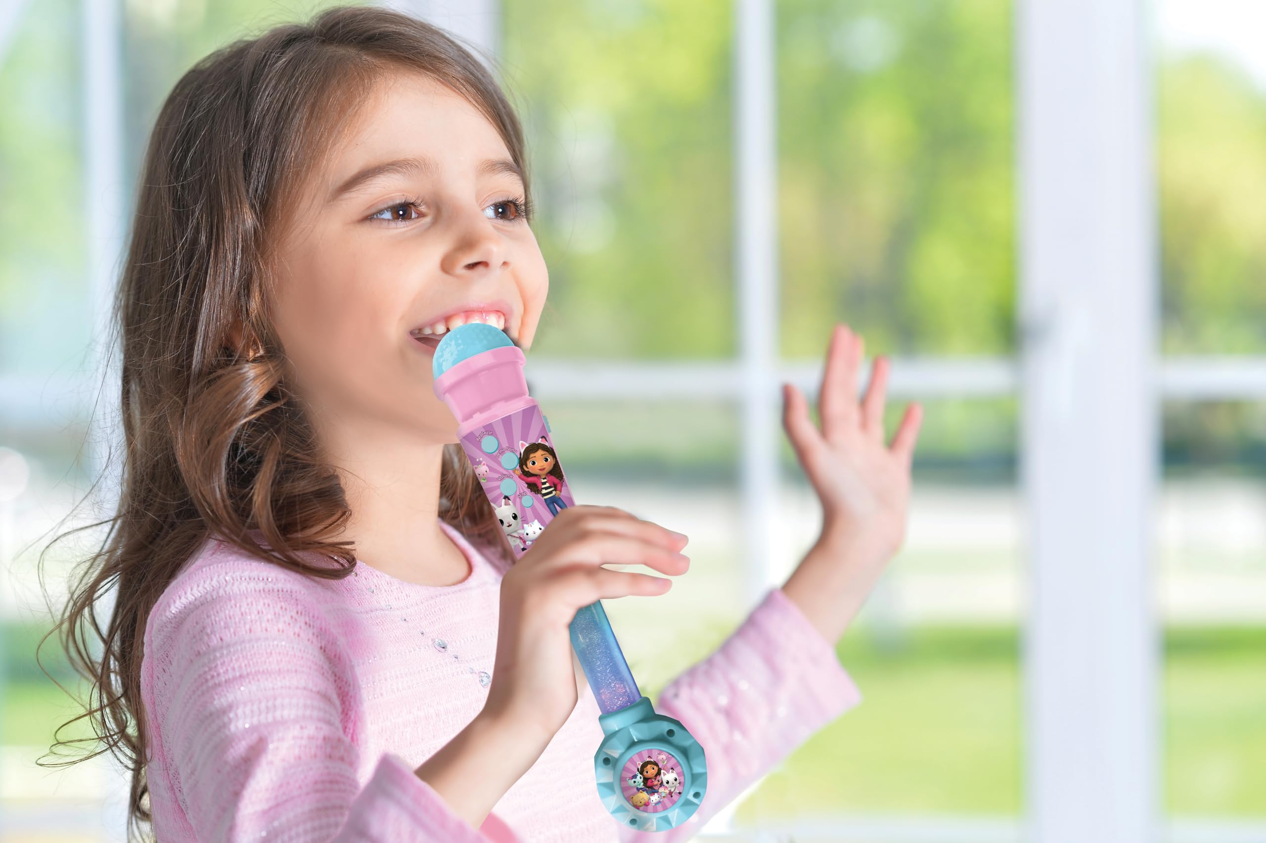 Lexibook, Gabby's Dollhouse, Luminieuze Microfoon voor kinderen, Muzikaal Speelgoed, Ingebouwde luidspreker, Lichteffecten, Aux-in aansluiting, Blauw/ Roze, MIC90GDH