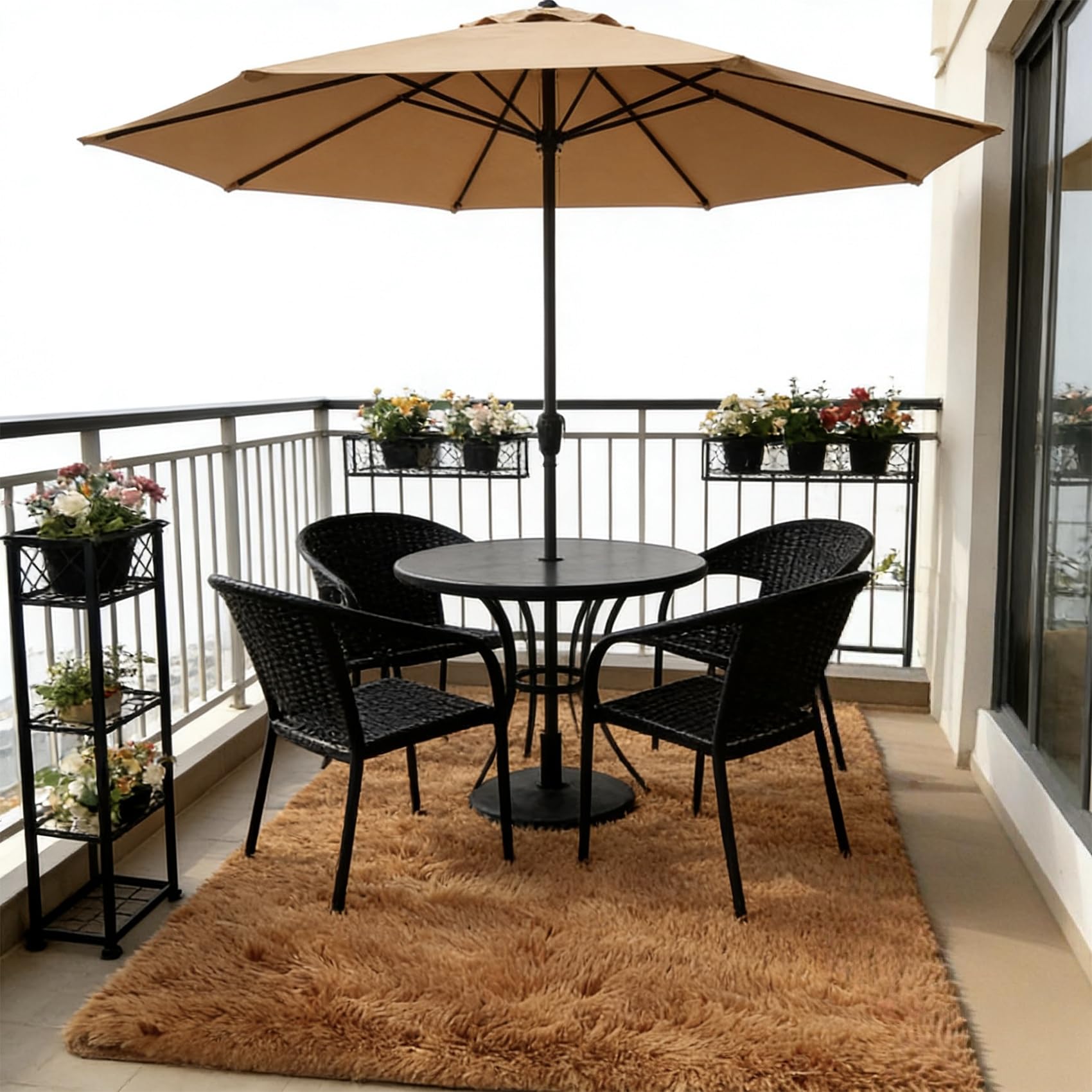Tapis à poils longs marron avec envers antidérapant pour chambre