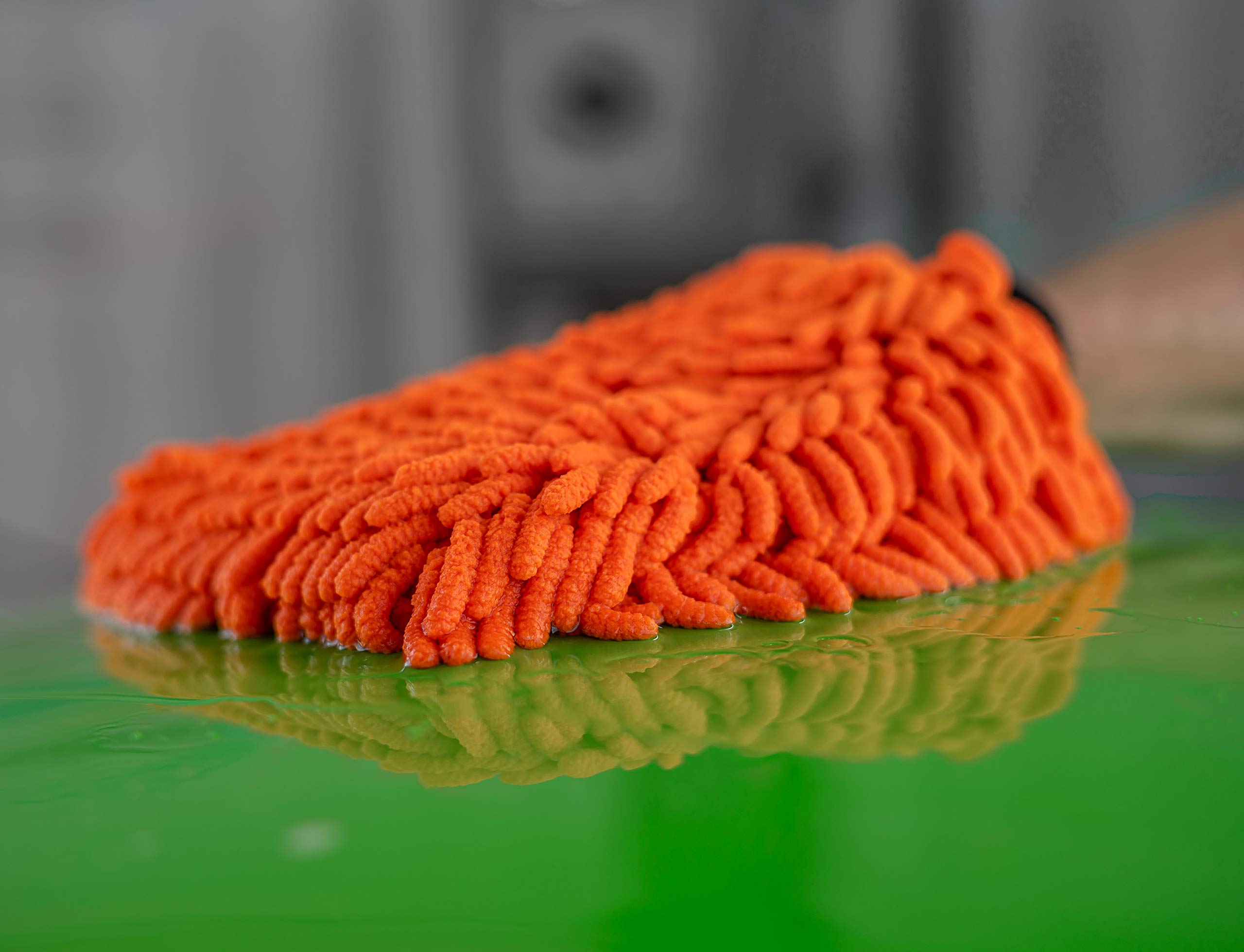 detailmate Set Handwäsche: GritGuard Wascheimer 3,5 GAL + Grit Guard Einsatz + Liquid Elements Orange Baby XL Trockentuch + Koch Chemie NanoMagic Autoshampoo 750ml + Waschhandschuh + Messbecher