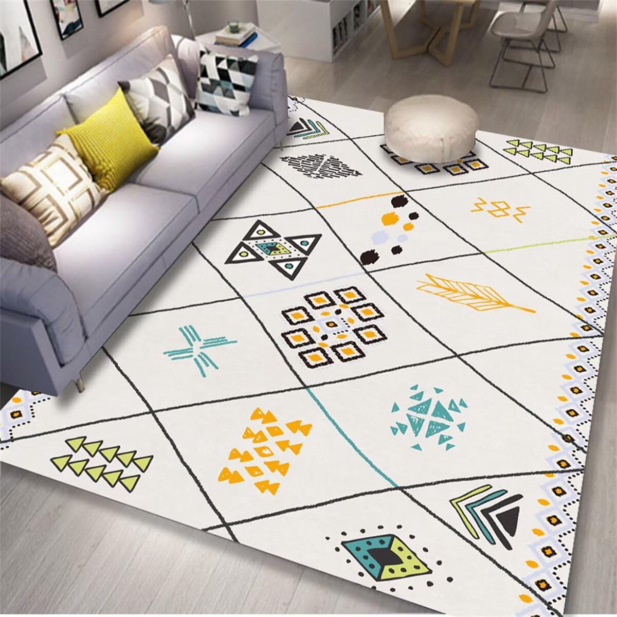 Tapis poil ras antidérapant beige 120x170cm idéal pour simplifier le nettoyage de la maison