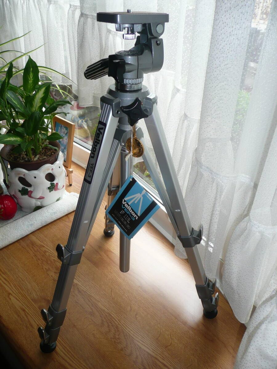 Amazon | 動確 Veibon ベルボン VEF-3 大型カメラ三脚＆雲台 シルバー