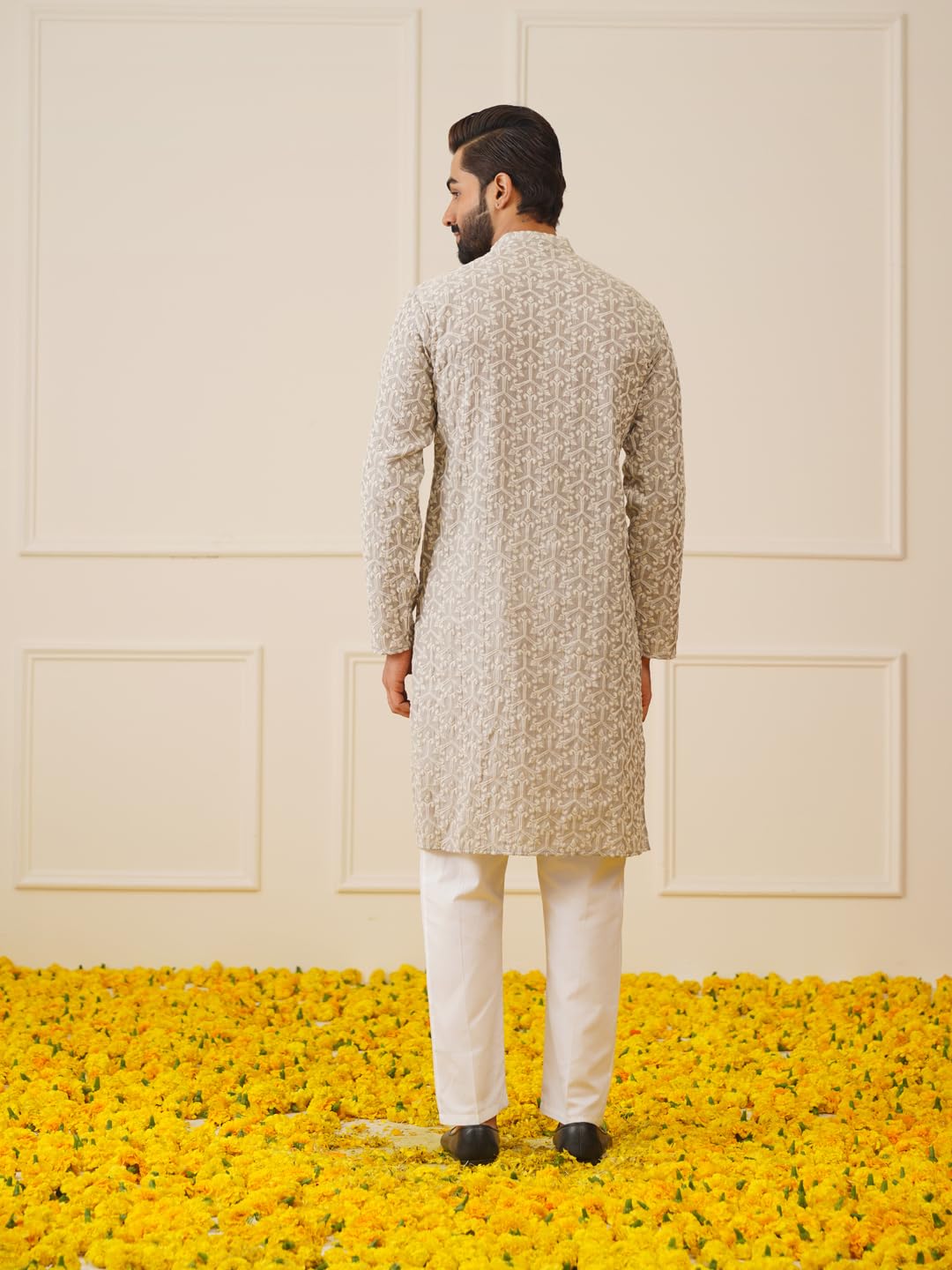 Jompers Men's Grey Chikankari Embroidered Kurta Pyjama Set. (Grey, Xl)