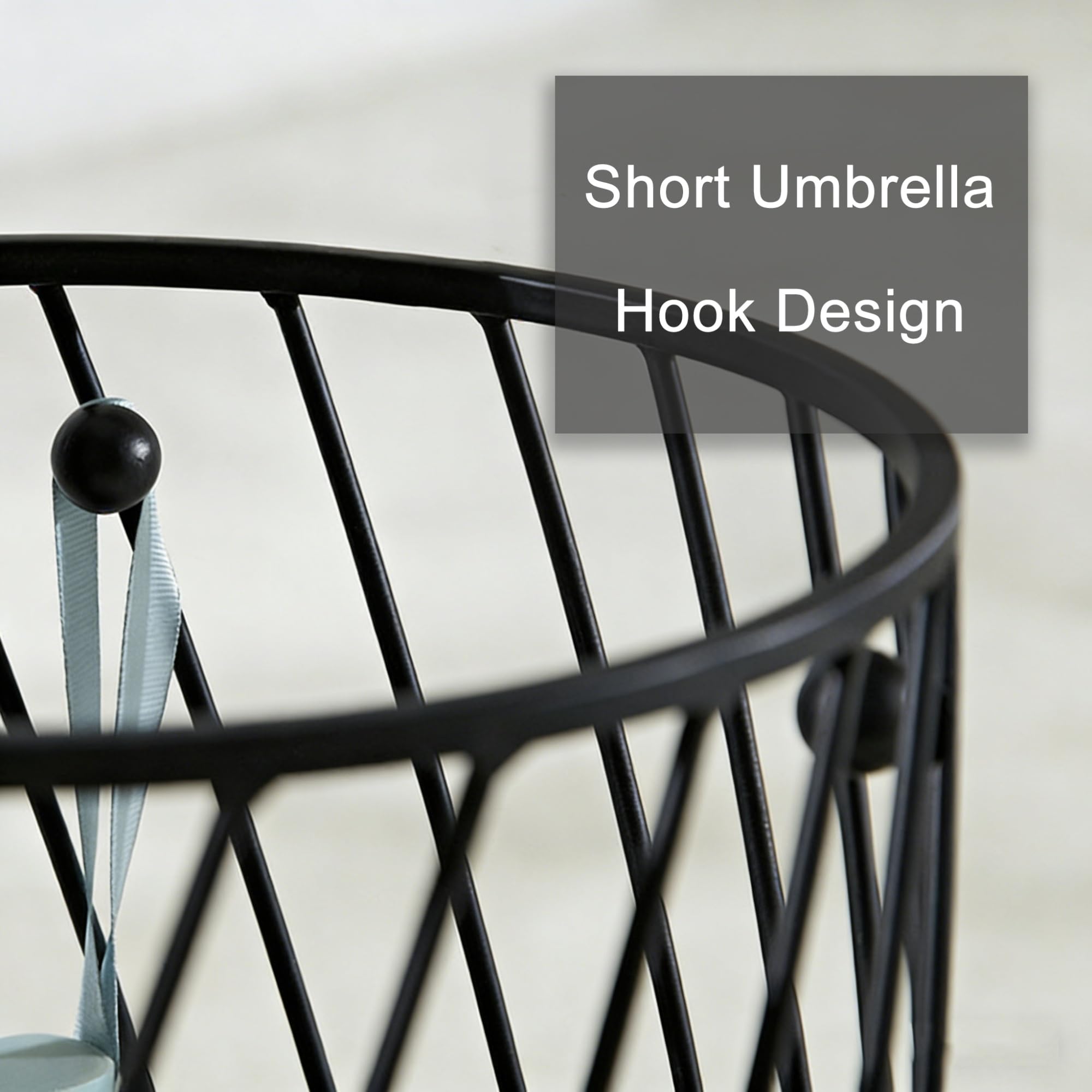 Portaombrelli in Metallo, Contenitore cilindrico in Ferro battuto con Vassoio Superiore, Ideale per ingressi di casa e Locali Commerciali, Elegante Finitura Nera.
