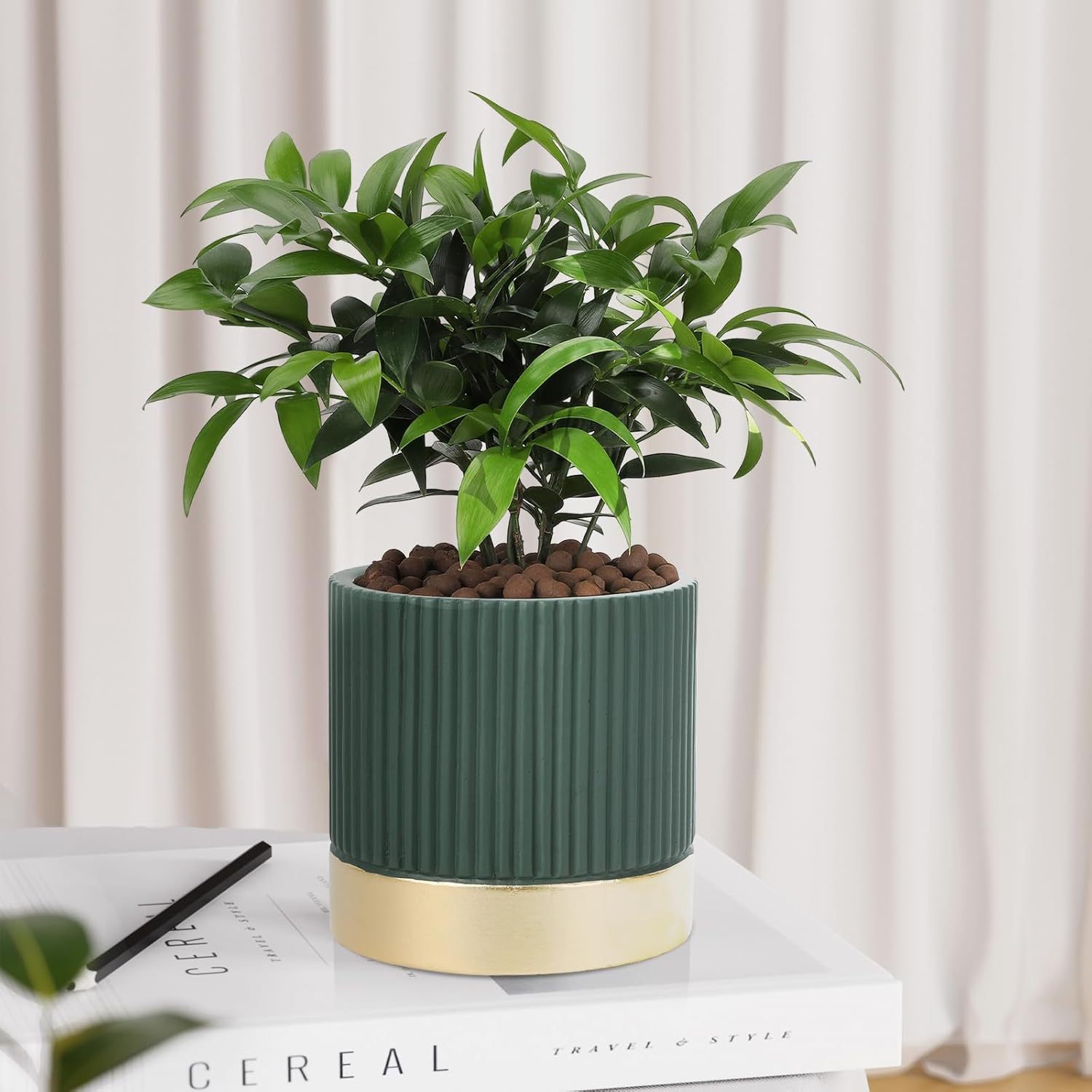 Set of 3 Cement Planter Pots with Drainage Hole,4 inch Plant Pots for Plants Indoor Houseplants,Succulent Pots Windowsil Planter (Green&Gold)