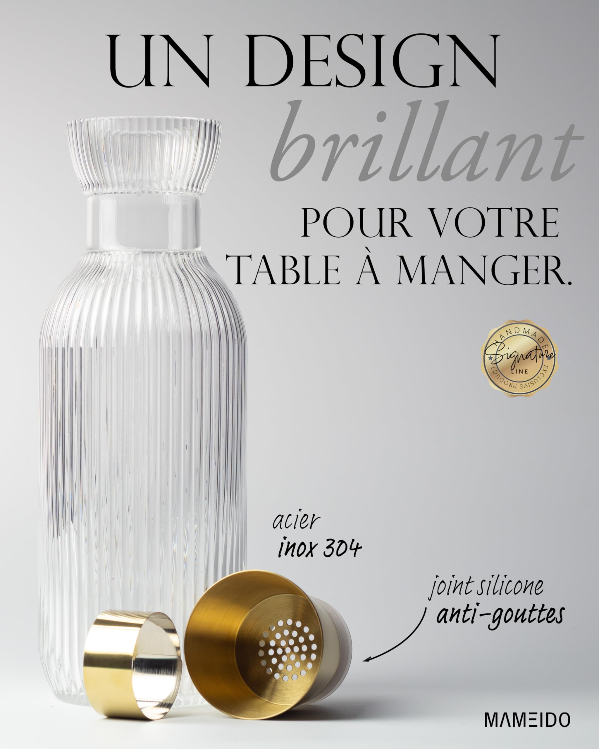 MAMEIDO Carafe à eau avec bec verseur et passoire 1,5 l (Crystal Gold) | En verre cristal soufflé bouche, aspect côtelé élégant, bec verseur anti-goutte – idéale à offrir