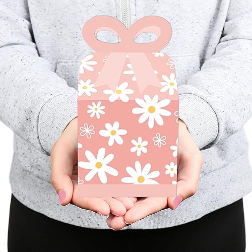 Miniatura 7 de Big Dot of Happiness Flores de margaritas rosadas, cajas de regalo cuadradas, cajas de lazo para fiesta floral, juego de 12