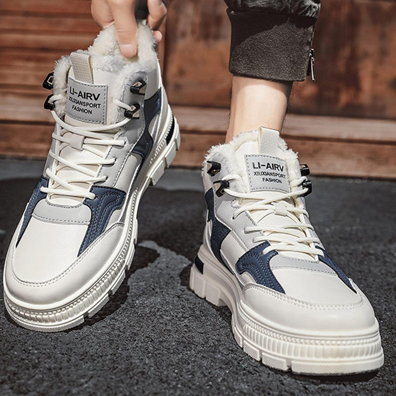 [GUREITOJP] ハイカットスニーカー メンズ ボア付き レースアップ スポーツシューズ 運動靴 カジュアルシューズ 暖かい