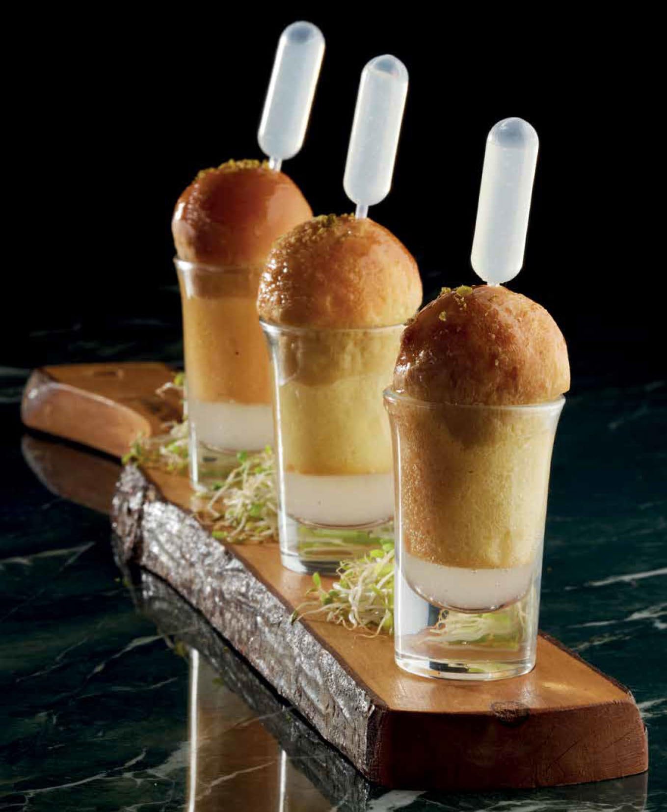 Aperitivo gourmet. Fingerfood, mignon e torte salate