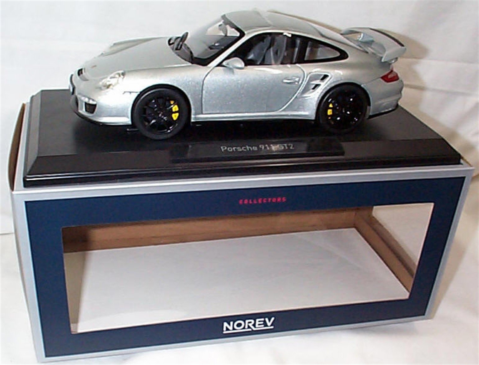 norev (pörsche 911 GT2 Silver 2007 car 1:18 scale diecast model