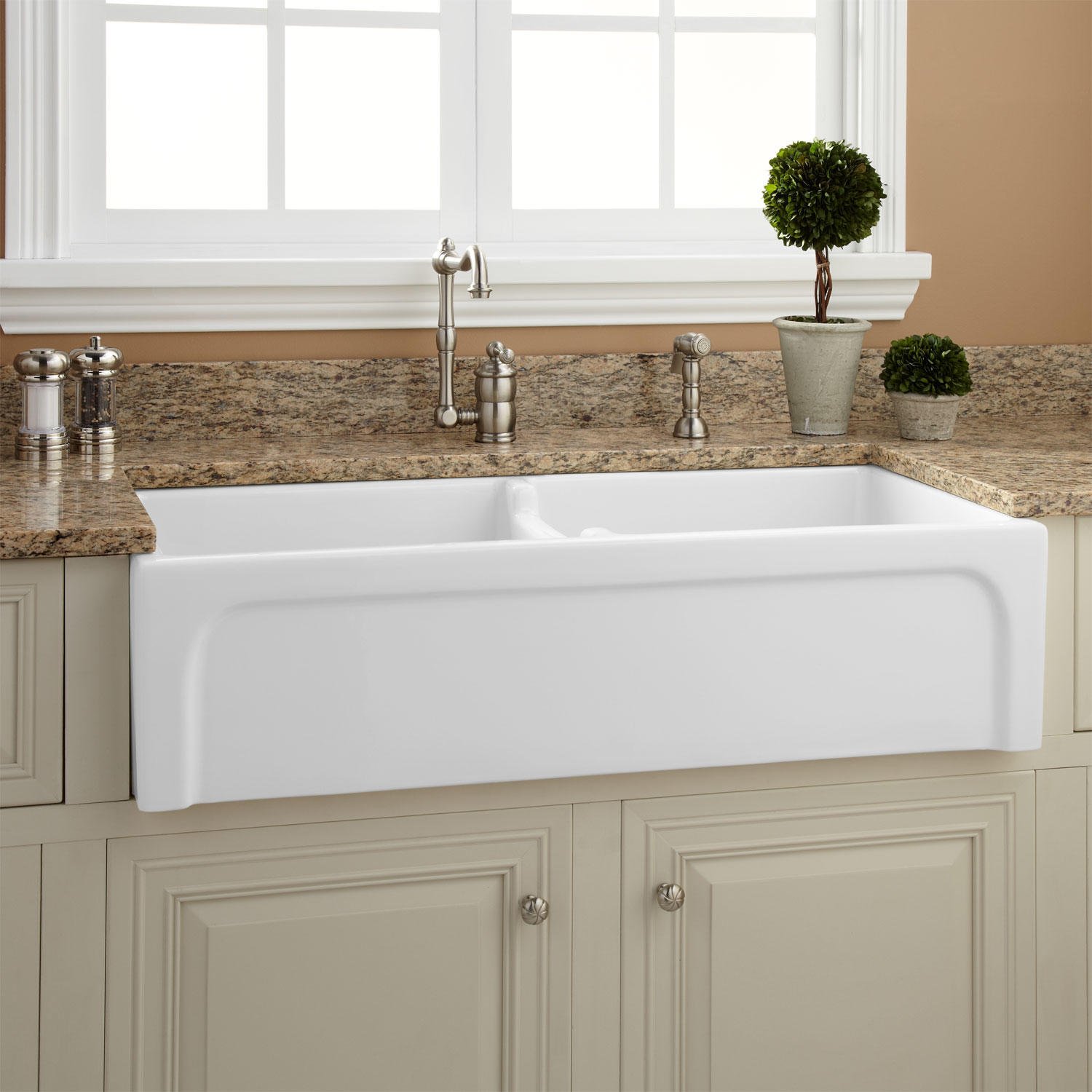Signature Hardware 394750 Risinger 39