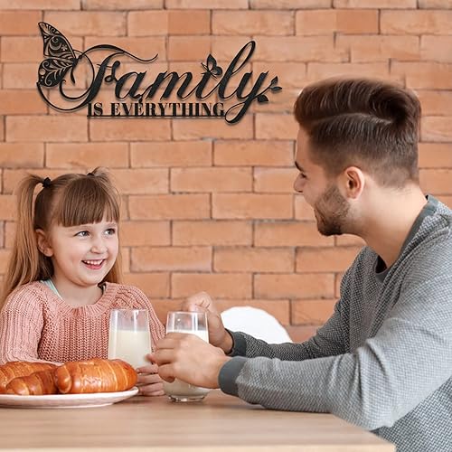 Miniatura 7 de Letreros familiares de metal para decoración de pared, letrero con texto en inglés "Oppro Family Is Everything" con mariposa para decoración del