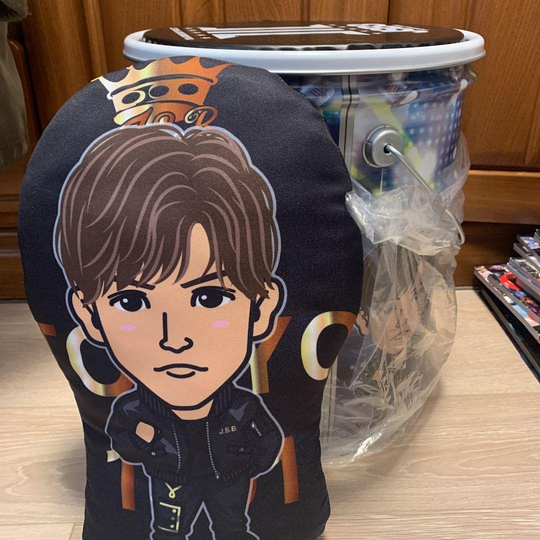 三代目 J Soul Brothers10周年アニバーサリーペール缶 岩田剛典 BIG クッション入り ペール缶 JSB3 三代目 岩ちゃん
