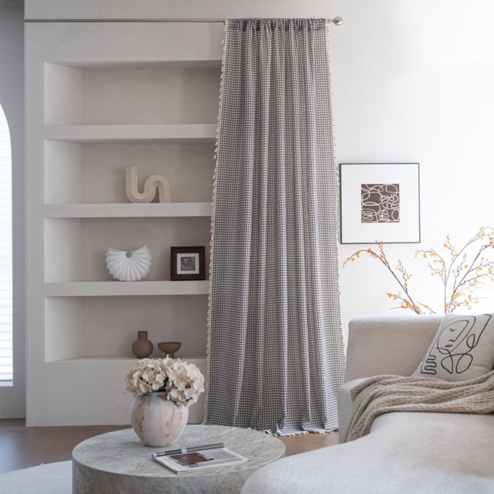 Rideaux bohèmes en coton 150x180cm avec pompons noirs pour salon