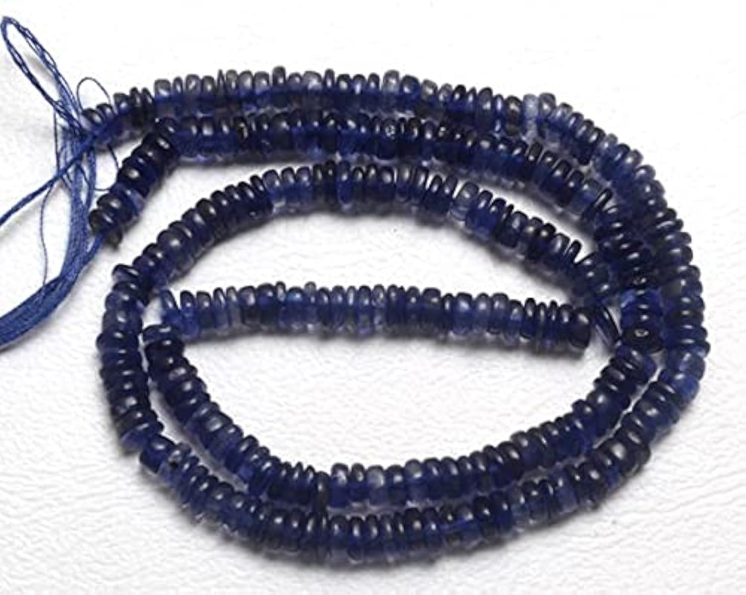 Perles iolite pour création de bijoux artisanaux bohèmes et élégants