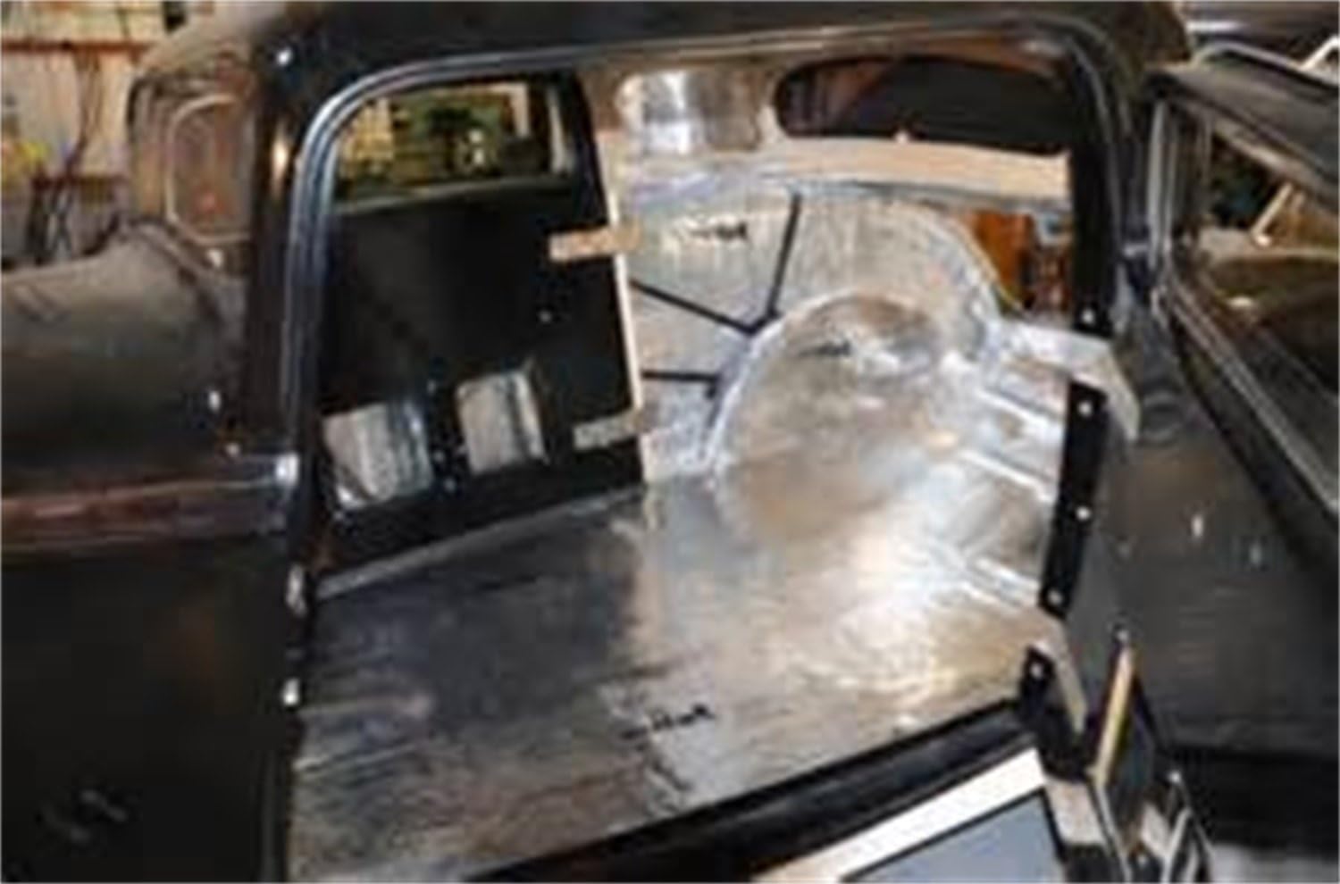 Amazon.co.jp HushMat 612941 サウンド&断熱キット (19941998 マスタングフロア) 車＆バイク