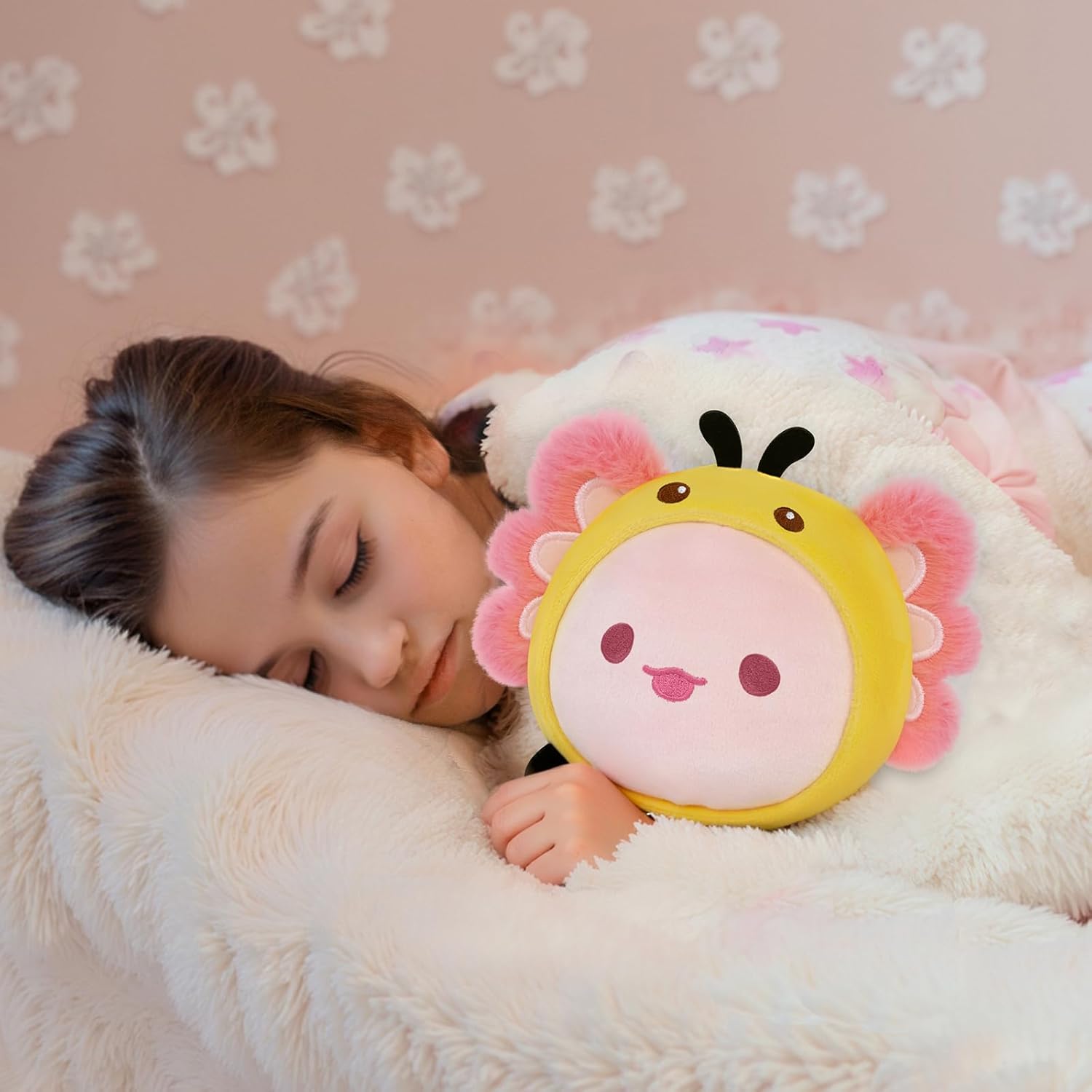 Mewaii Cute Axolotl Bee Plush Pillow, Kawaii Plushies Axolotl Stuffed Toy, Axolotl Plushies with Bee Outfit Costume, Soft Squishy Birthday Gifts for Kids & Teens (8 Inch)