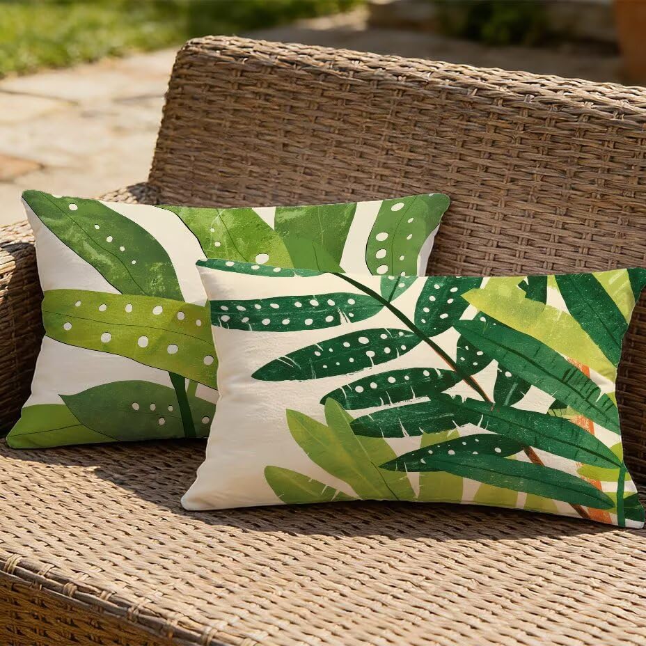 Coussin extérieur imperméable 80x100 cm idéal pour rafraîchir la déco de votre terrasse verte