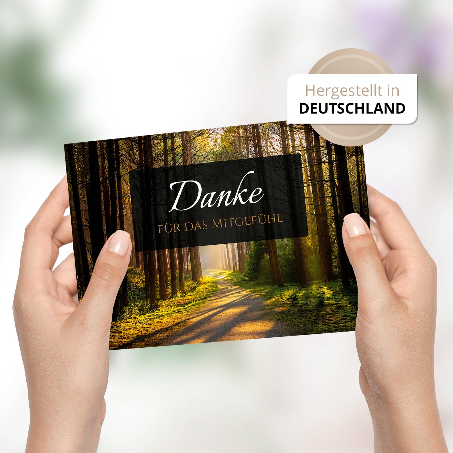 Einladungskarten Manufaktur Hamburg 40 Trauer Danksagungskarten ausfüllbar mit Umschlag - Danke Trauerkarten Postkarten Beerdigung Ausfüllen mit Text Motiv Friedwald Baum Lichtung Wald