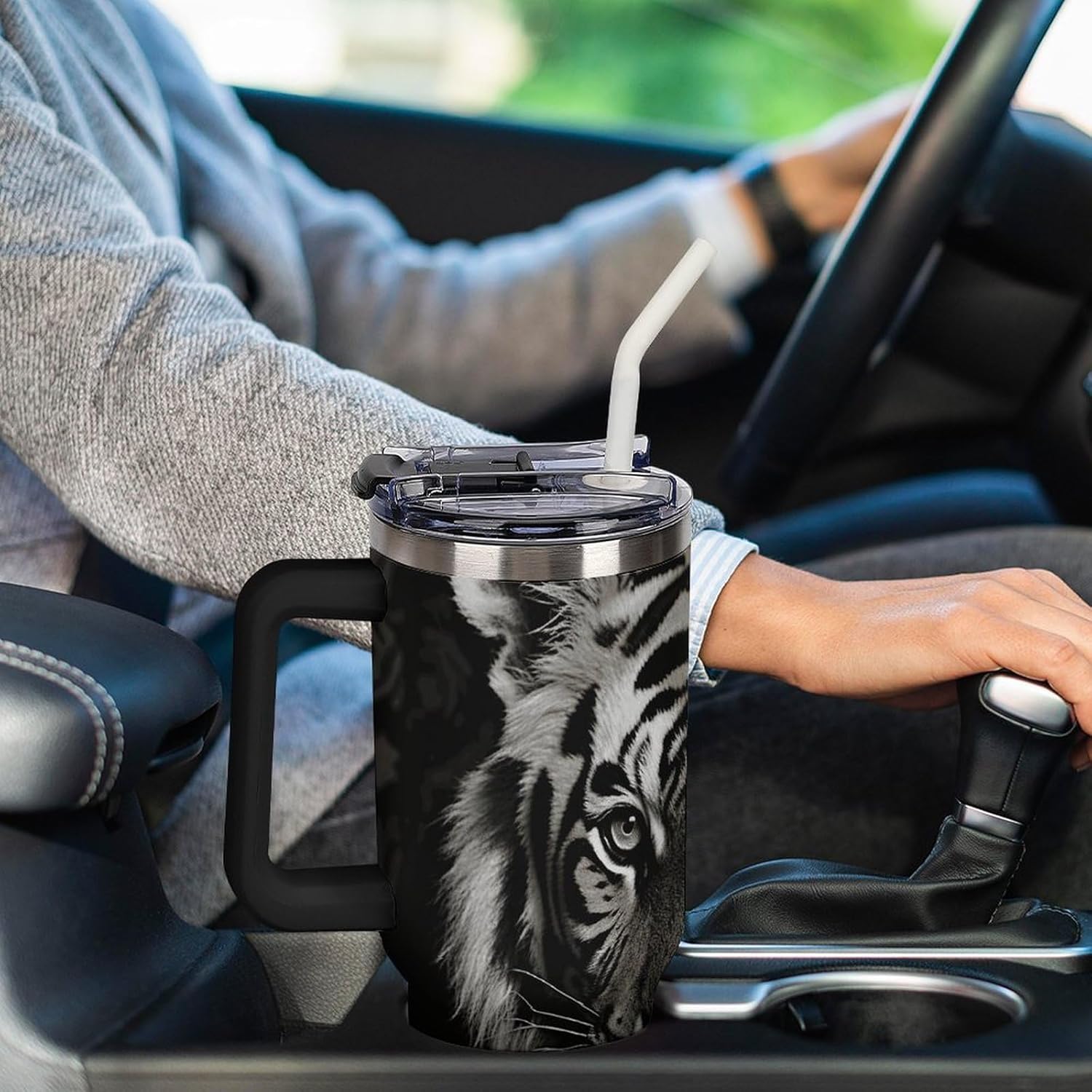 40 Oz Tumbler with Straw And Lid Black And White Tiger Insulated Travel Coffee Mug Stainless Steel Water Bottle Vacuum Insulated Tumblers for Sport Work Car Travel Weekends