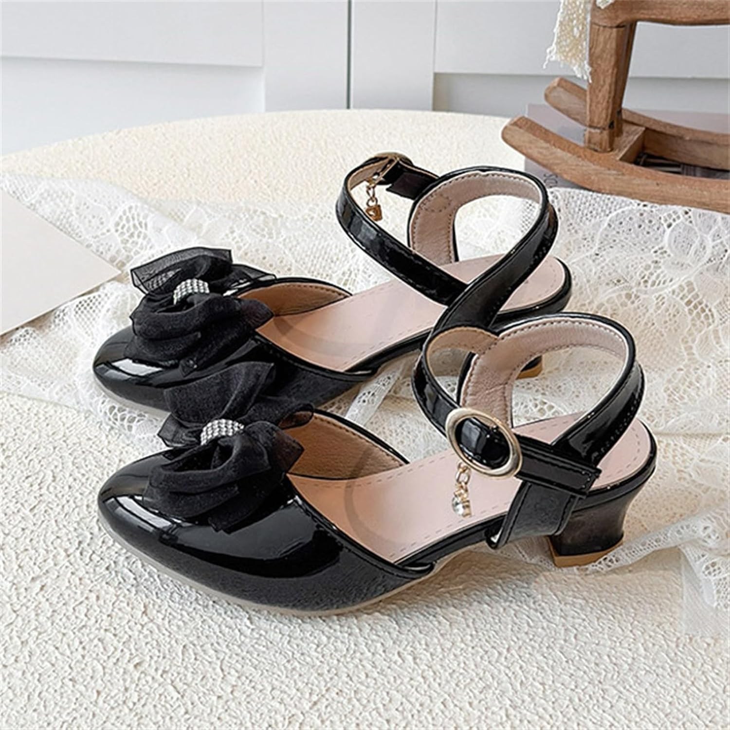 Dress Shoes for Girls Summer Low Heels Sandals Closed Toe Princess Shoes with Adjustable Strap Sandal for Party