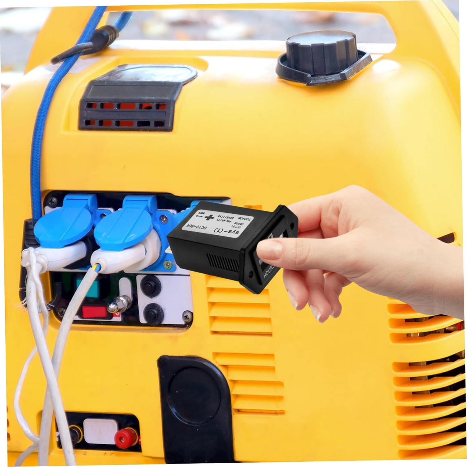 Mechanical Engine Hour for Trucks and Generators Plastic-Metal Construction High Precision Timing Tool for Maintenance Planning Easy Installation for Industrial Vehicles and
