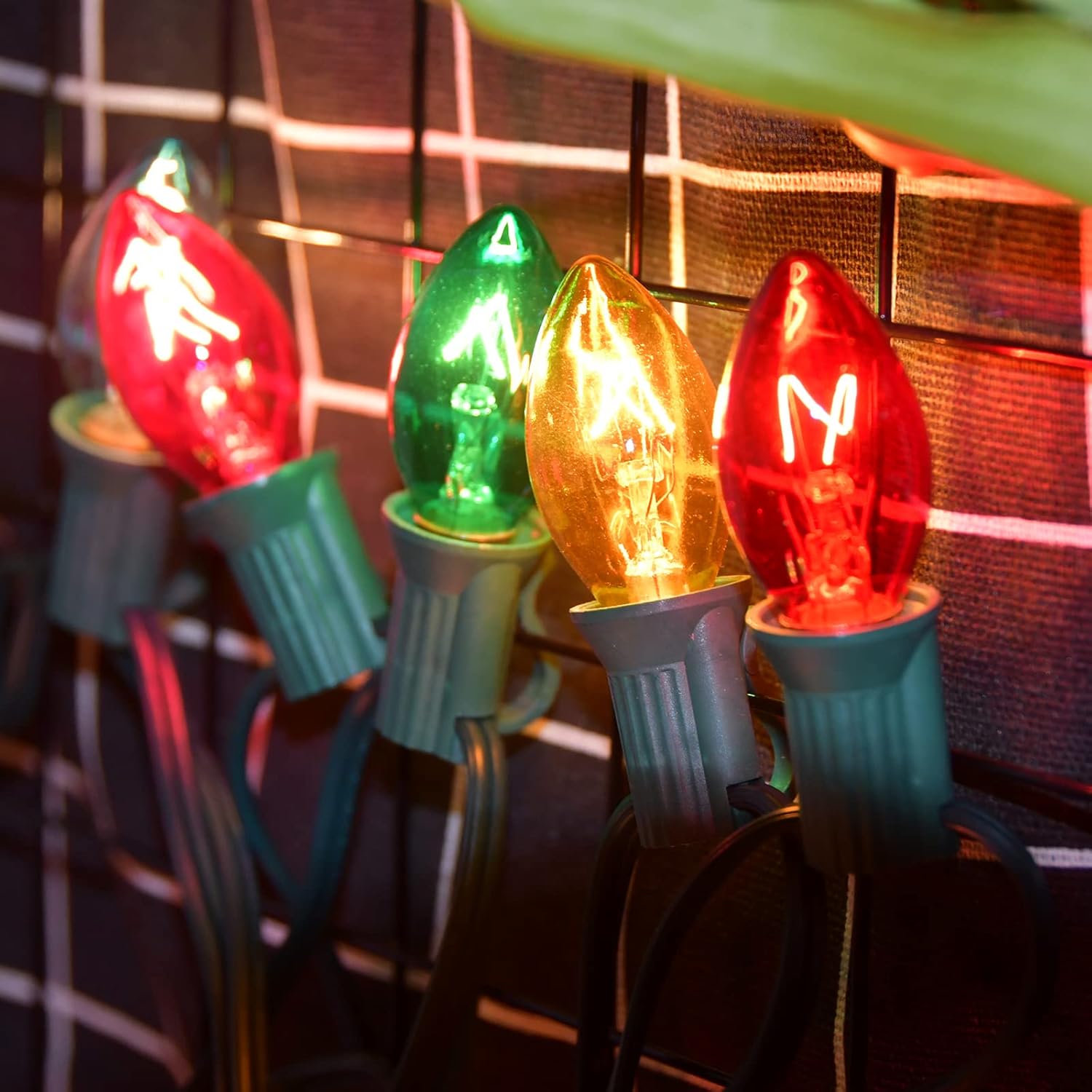 C7 Christmas Lights, 25Ft Outdoor Vintage Christmas String Lights with 27 Clear Multicolor Incandescent Bulbs (2 Spare), Hanging Roofline Lights for Holiday Garden Patio Backyard Christmas Tree Decor