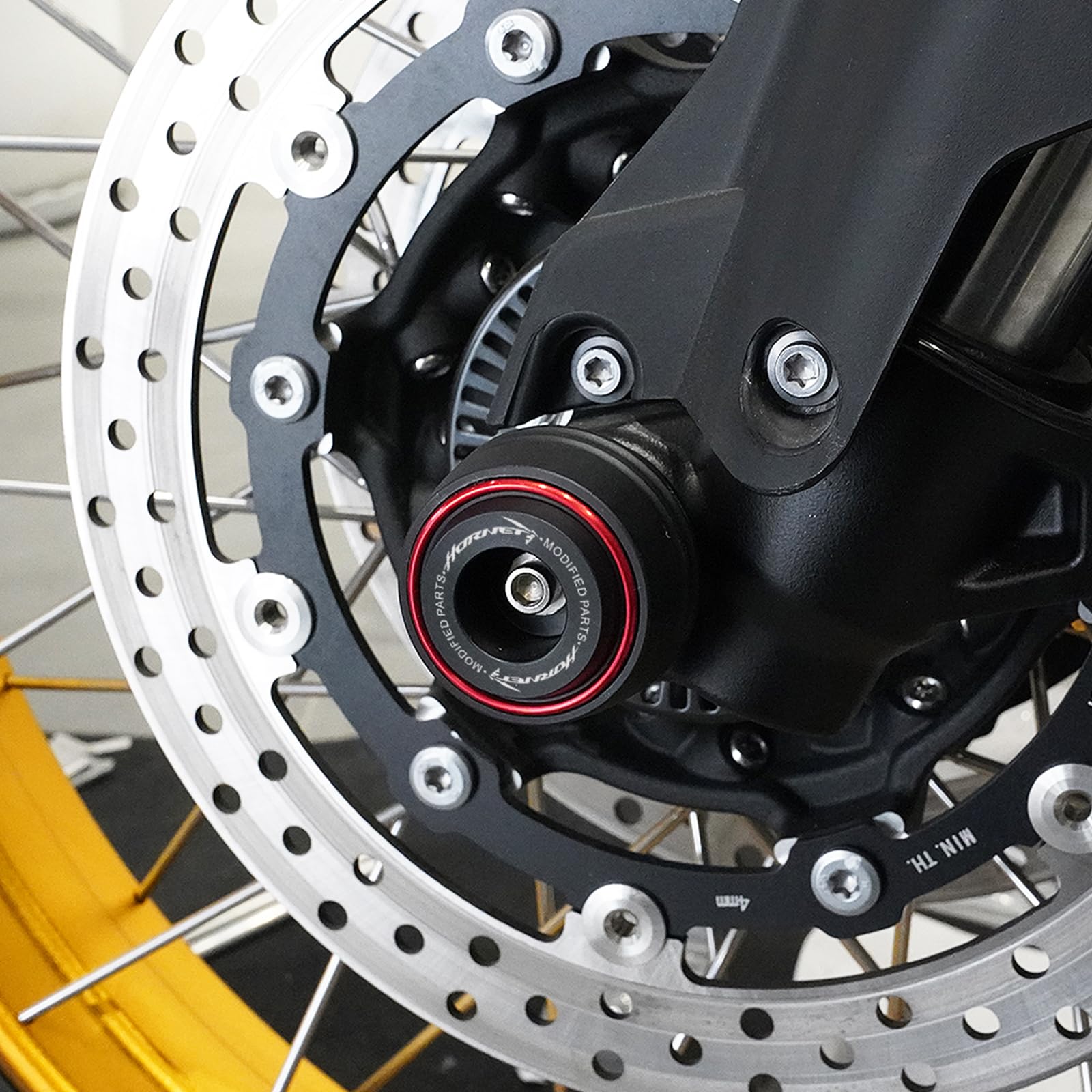 Passend Für CB750 CB 750 Hornet CB1000 CB 1000 Hornet SP 2023 2024 2025 Zubehör GabelSchutz Sturzpads Motorrad Hinterrad Vorderachse Fallschutz Radschutz (Rot)