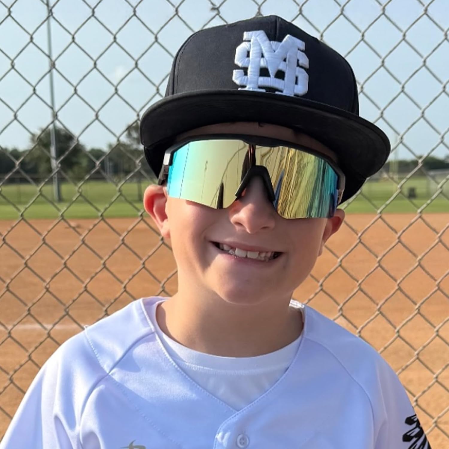 Eazyrun Kids Polarized Sports Sunglasses for Age 8-12 Youth Baseball Softball Cycling Glasses UV Protection for Boy Girl