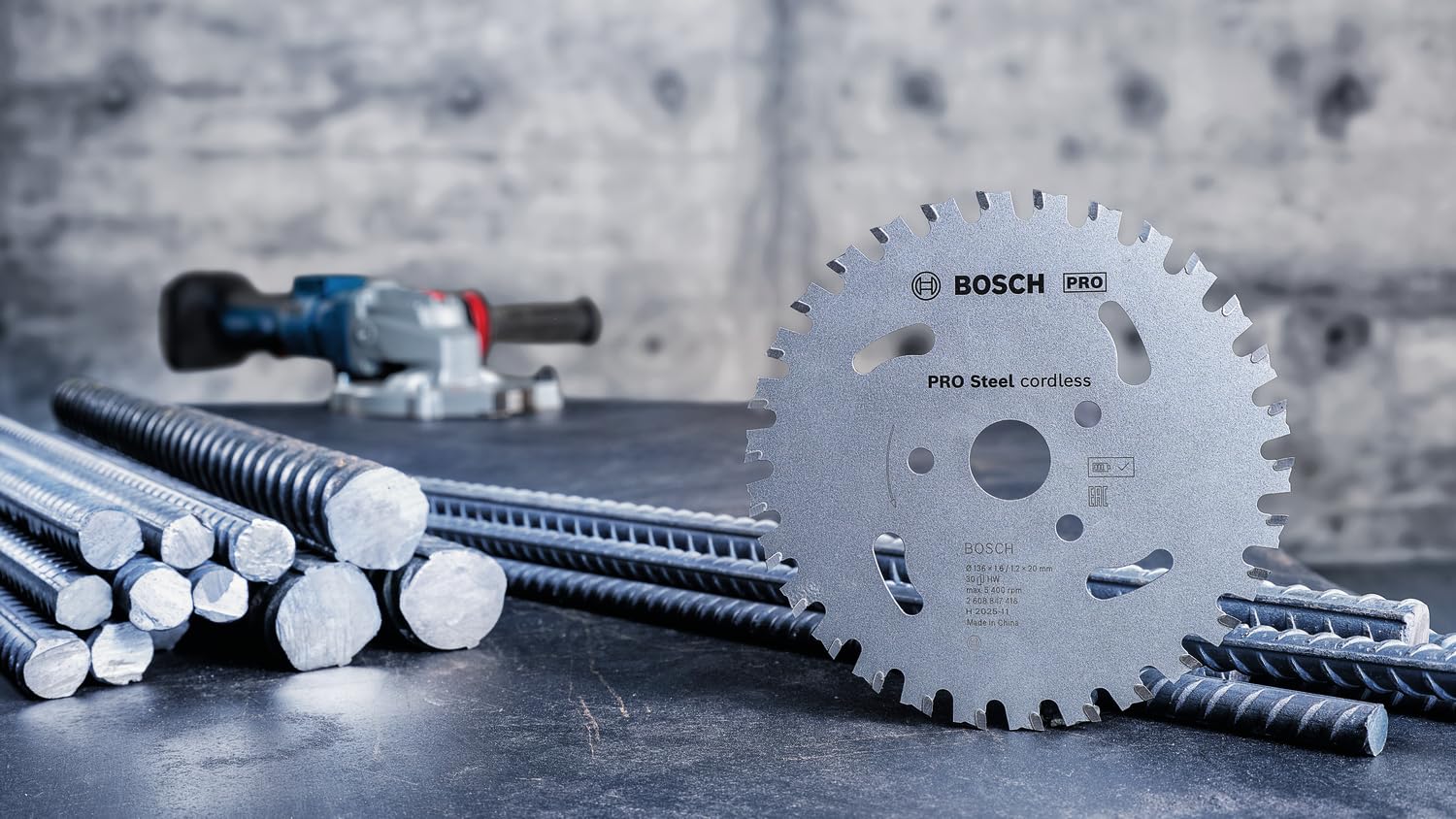 Bosch 1x PRO Steel Akku-Bewehrungsstahlschneider, 136 x 1,6/1,1 x 20 (für Stahl, Ø 136 mm, Professional Zubehör Armierungsschneider)