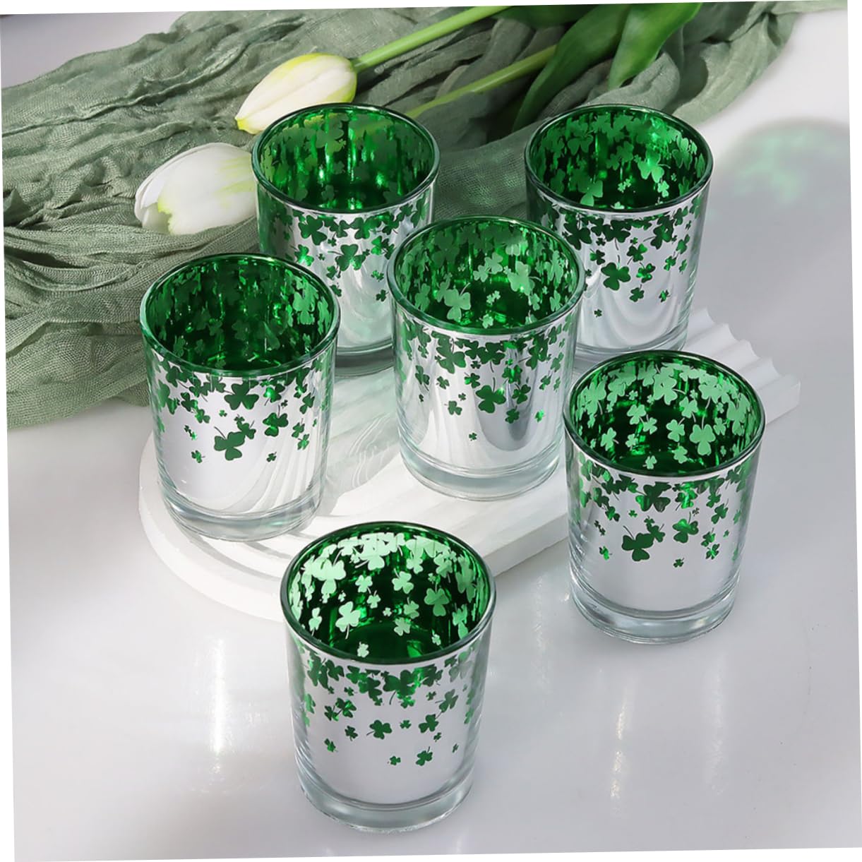 BESTOYARD 12pièces Bougeoirs Verre Vert pour Saint-Patrick Décorations De Table Festives avec Motif De Trèfle pour Fêtes Bars Et Cafés